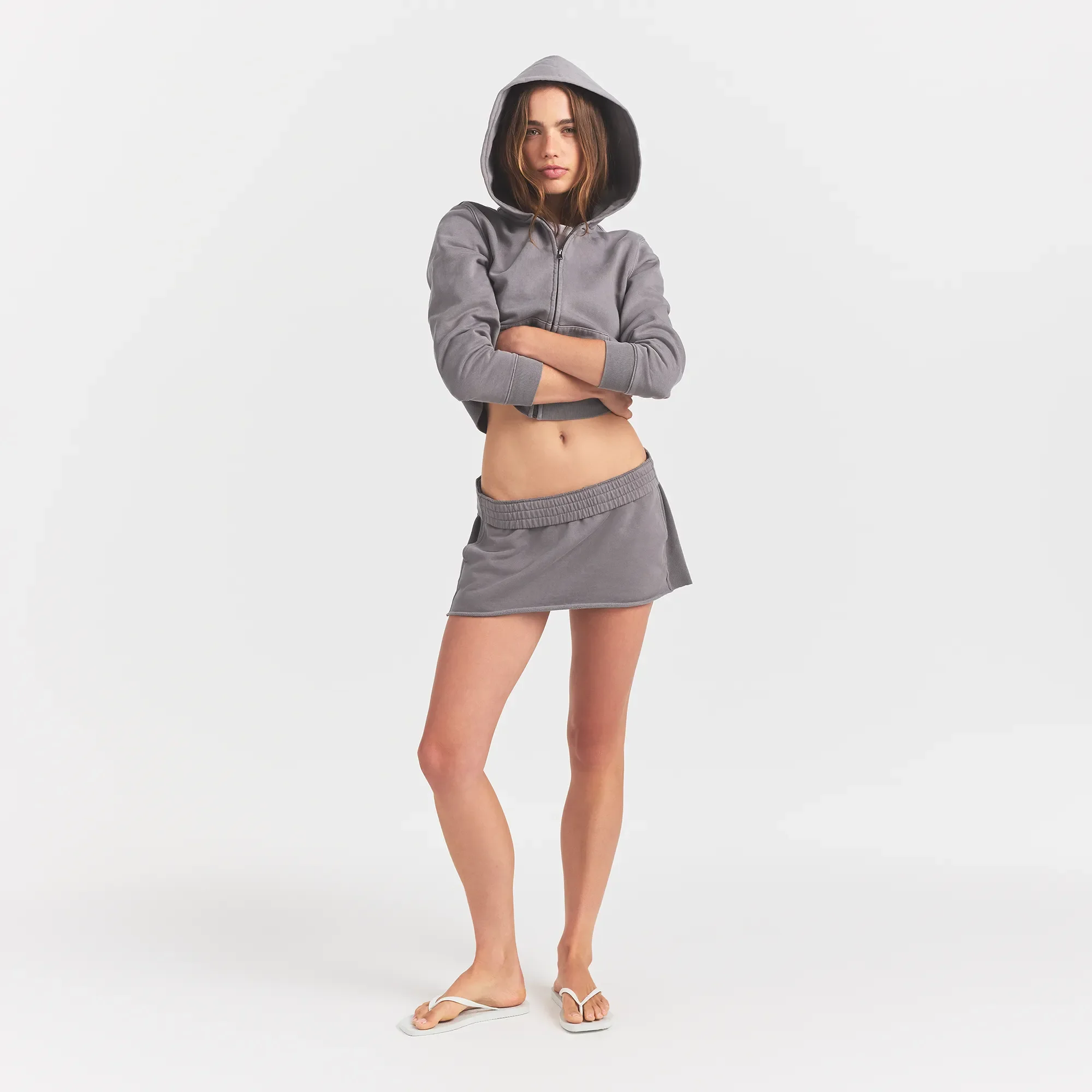 BOYFRIEND FLEECE MINI SKIRT | SHADOW - Image 2
