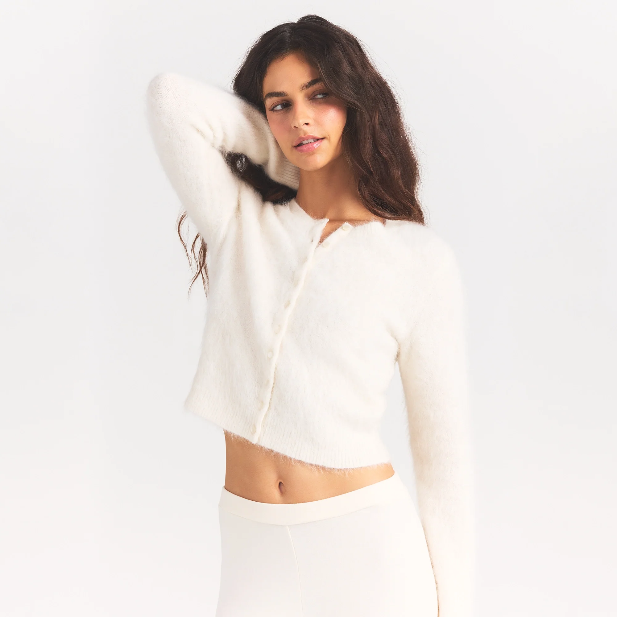 BRUSHED ALPACA LONG SLEEVE CARDIGAN | EGRET - Image 3