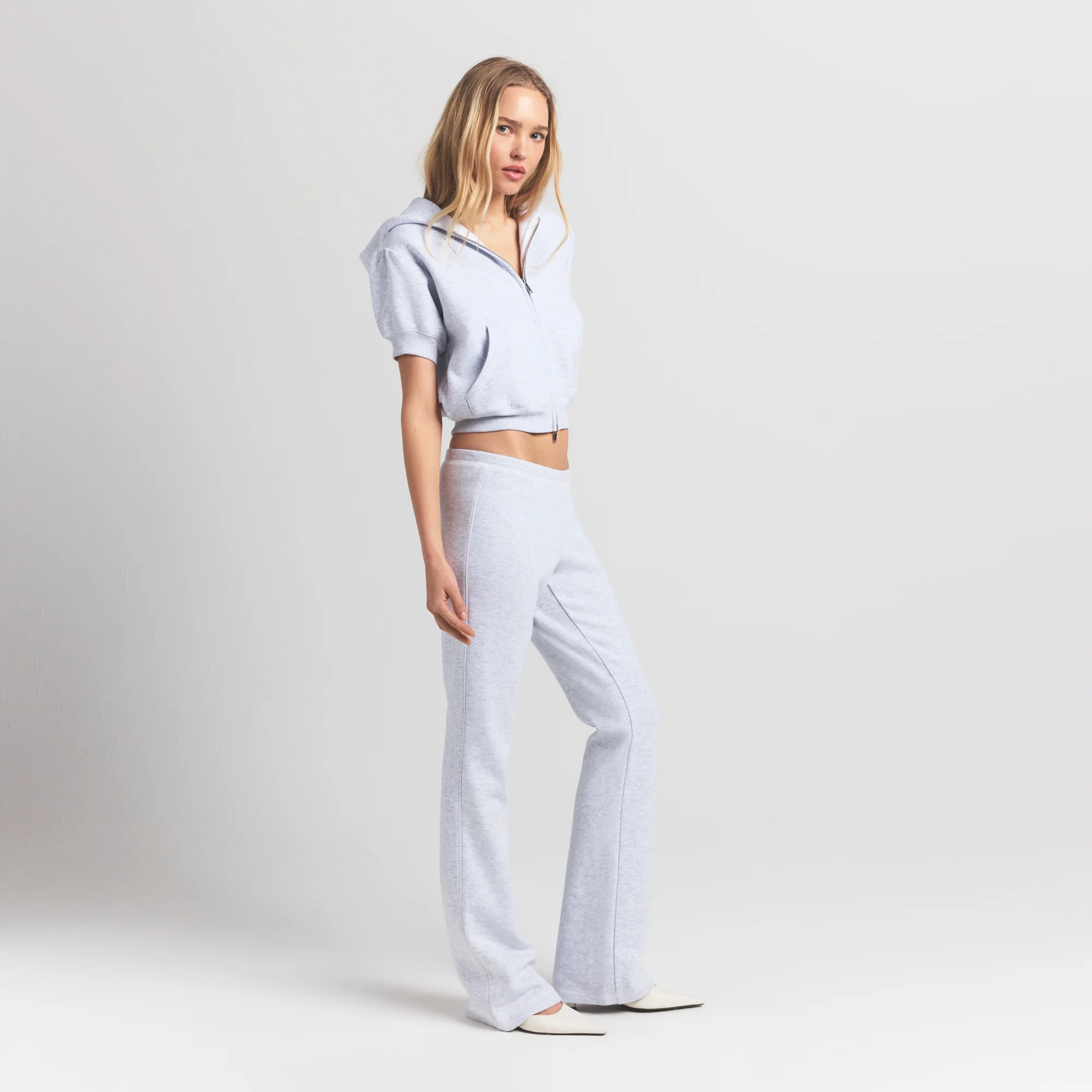 COTTON FLEECE BUBBLE SLEEVE CROPPED ZIP UP | LIGHT HEATHER GREY - Image 4