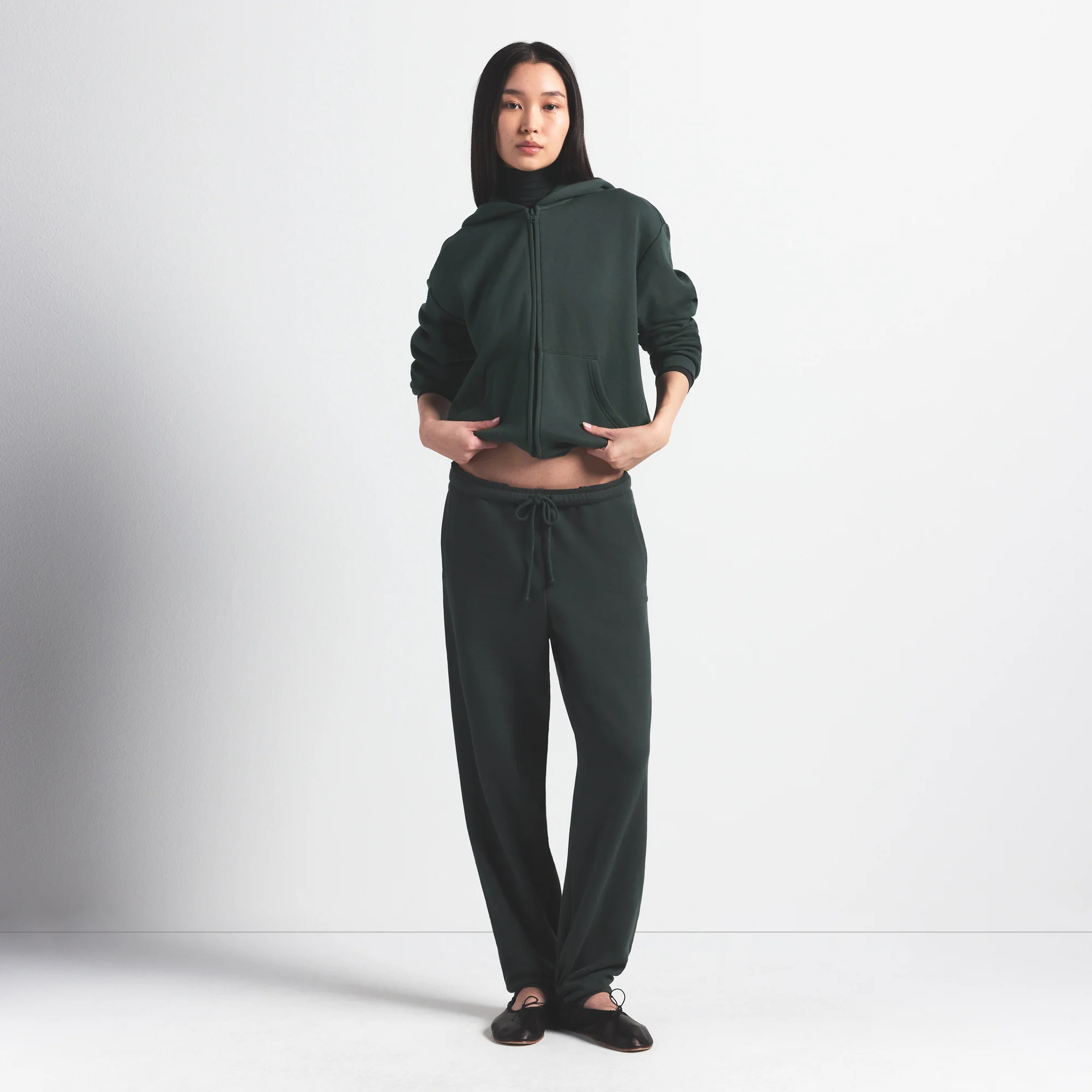 COTTON FLEECE CLASSIC JOGGER | SPRUCE - Image 3