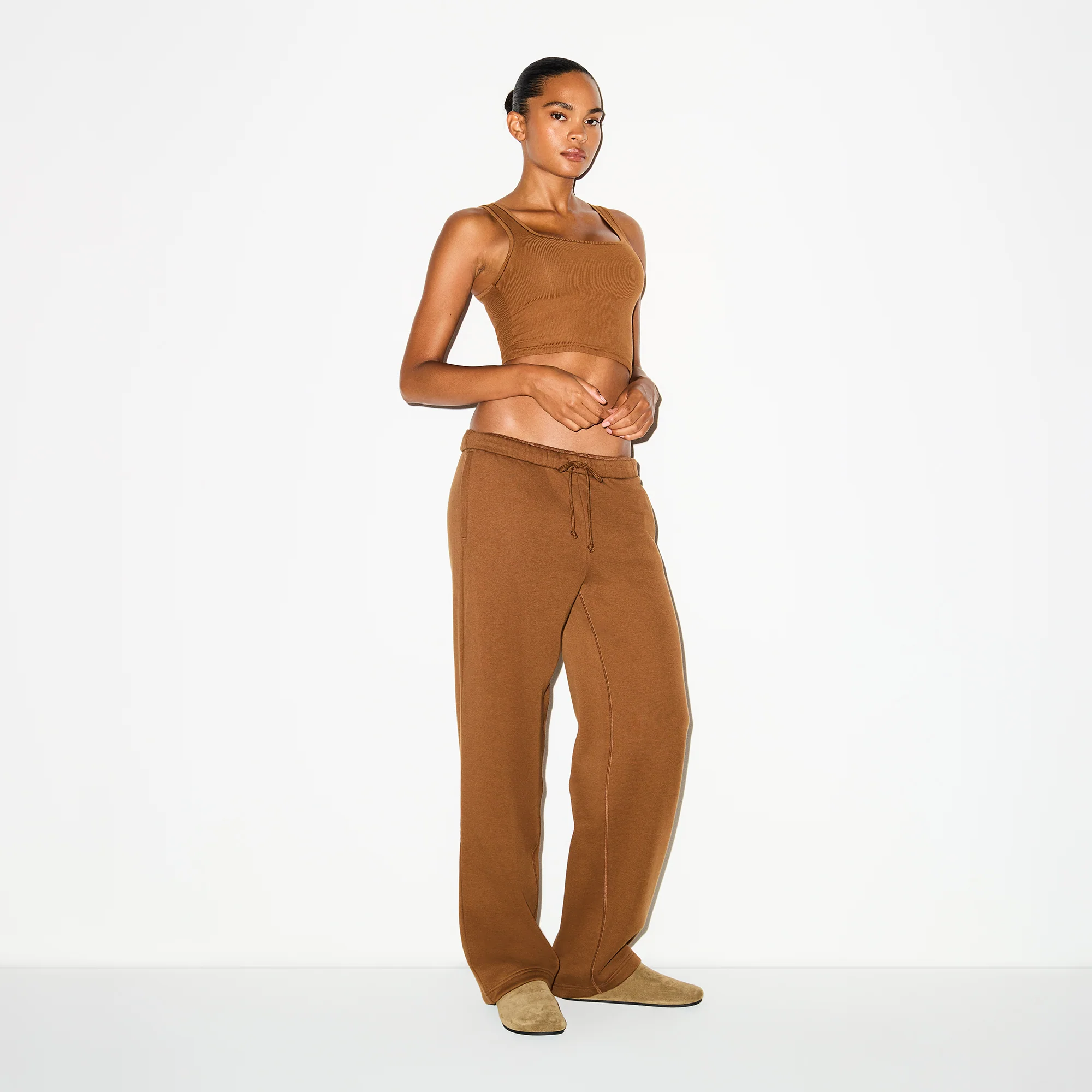 COTTON FLEECE CLASSIC STRAIGHT LEG PANT | BISON - Image 2