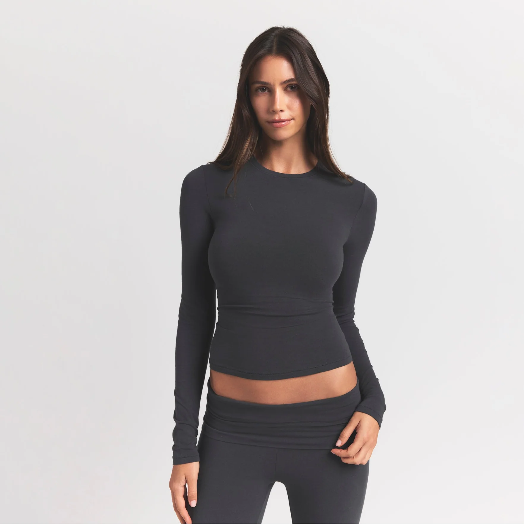 COTTON JERSEY LONG SLEEVE T-SHIRT | ASH - Image 2