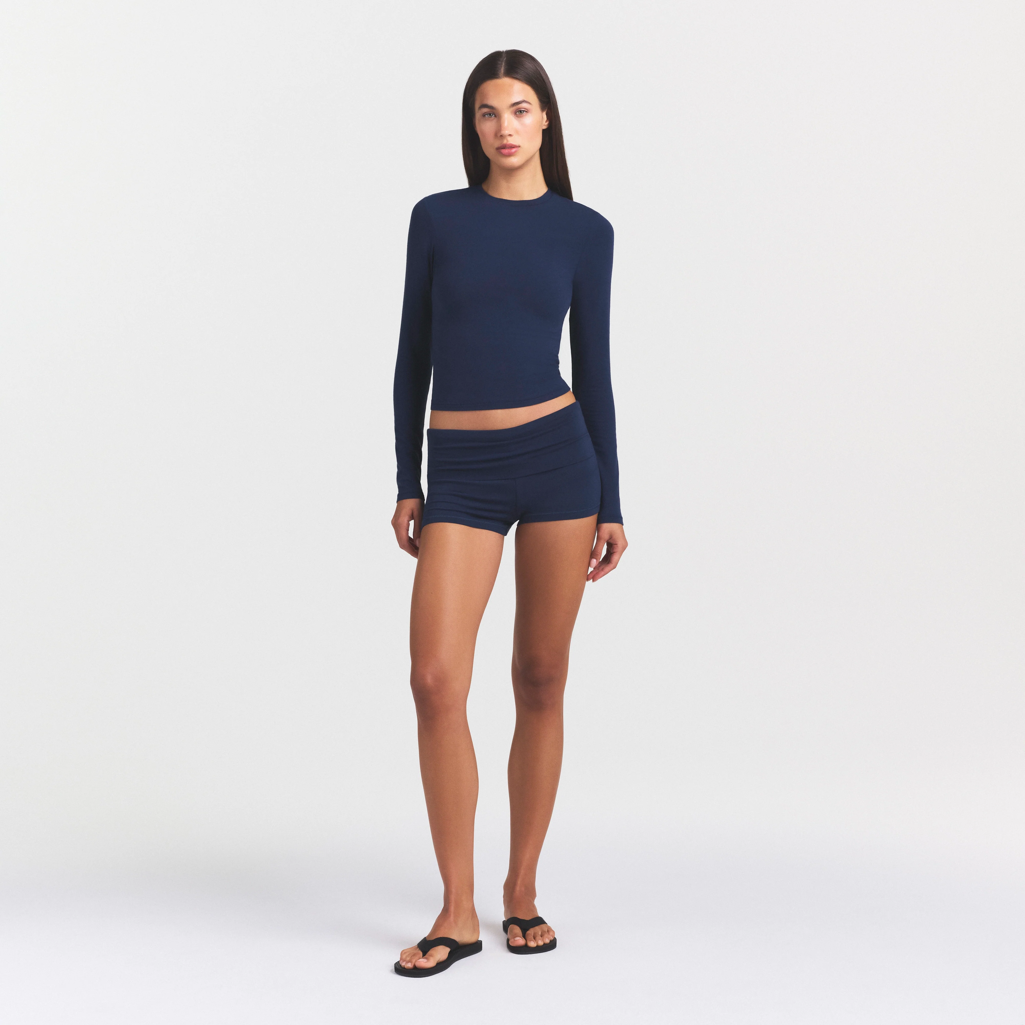 COTTON JERSEY LONG SLEEVE T-SHIRT | NAVY - Image 2
