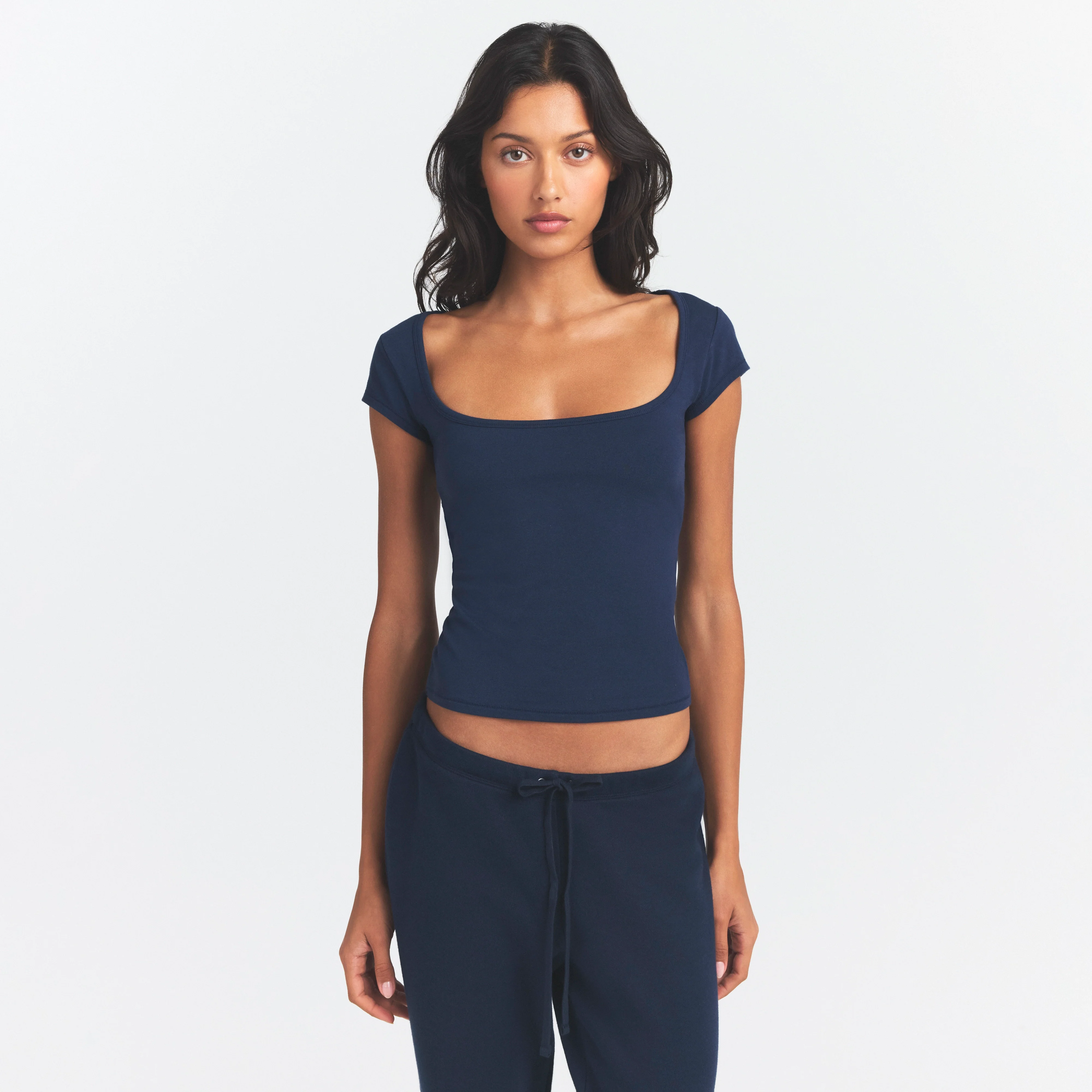 COTTON JERSEY SCOOP NECK T-SHIRT | NAVY - Image 3