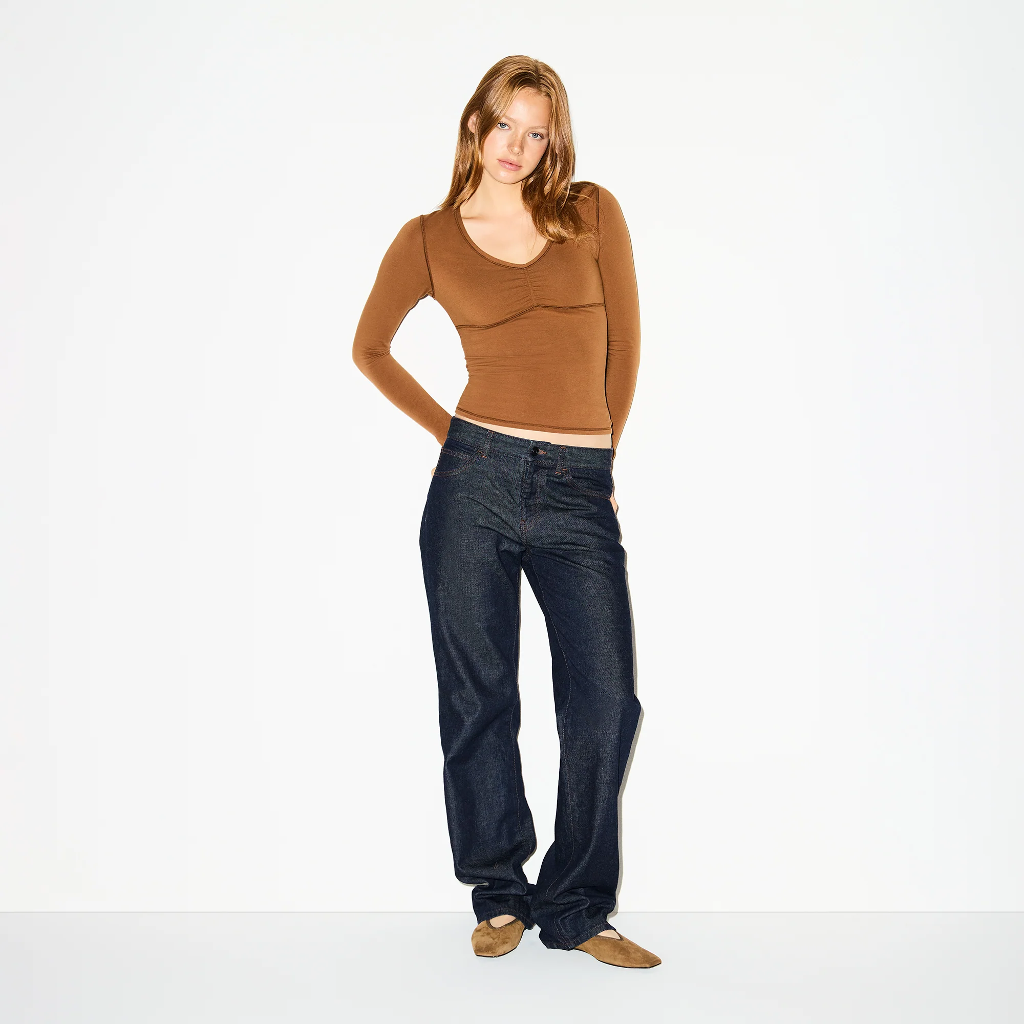 COTTON JERSEY SHIRRED BUST LONG SLEEVE | CHAI - Image 5