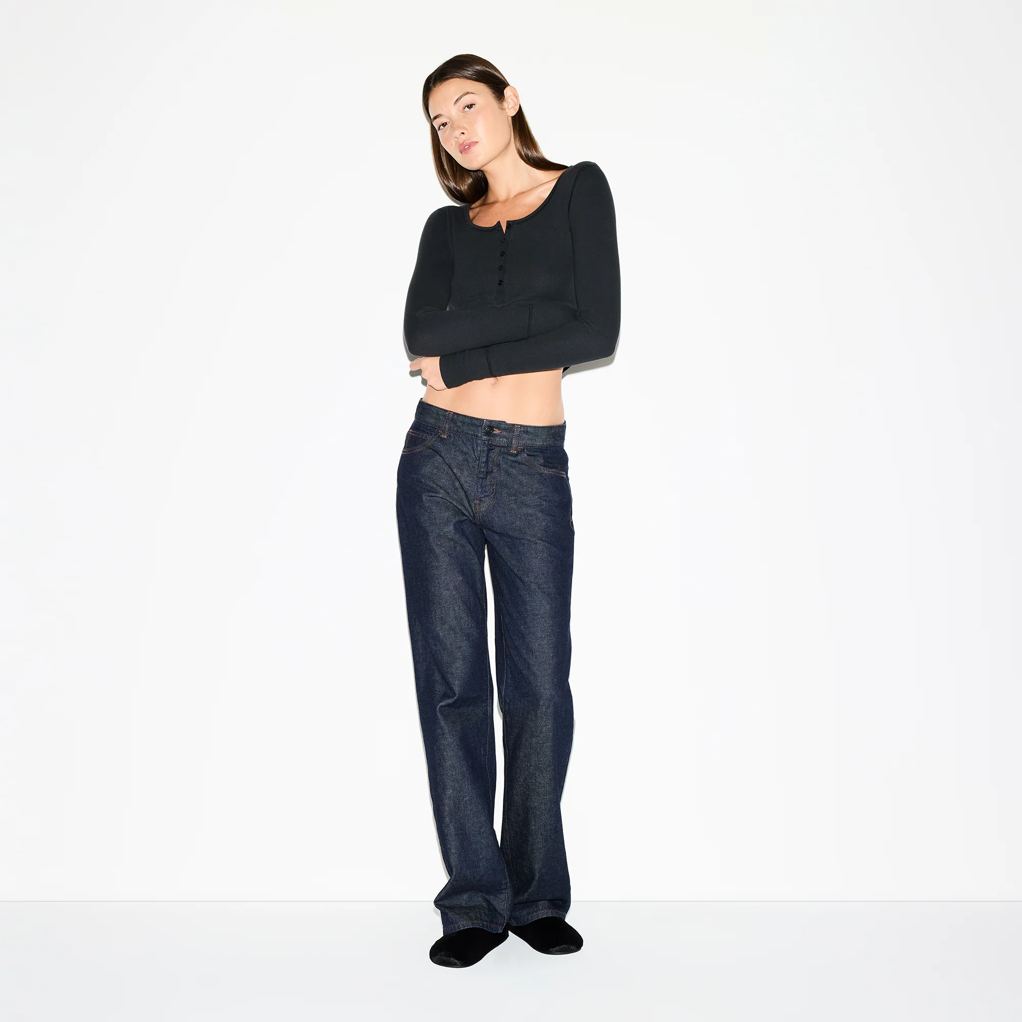 COTTON RIB SCOOP NECK HENLEY | SOOT - Image 2