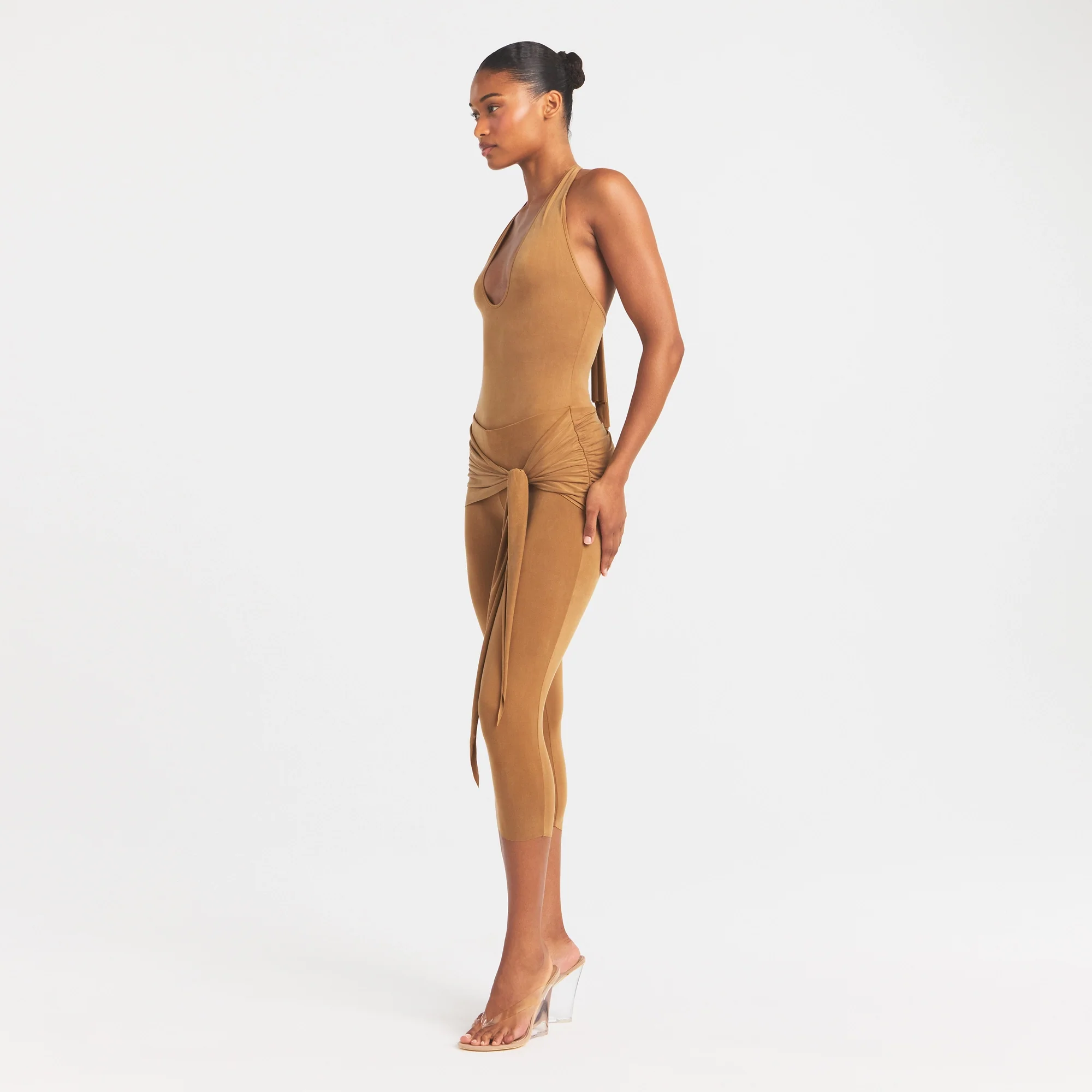 CUPRO JERSEY WRAP CAPRI | ALMOND - Image 4