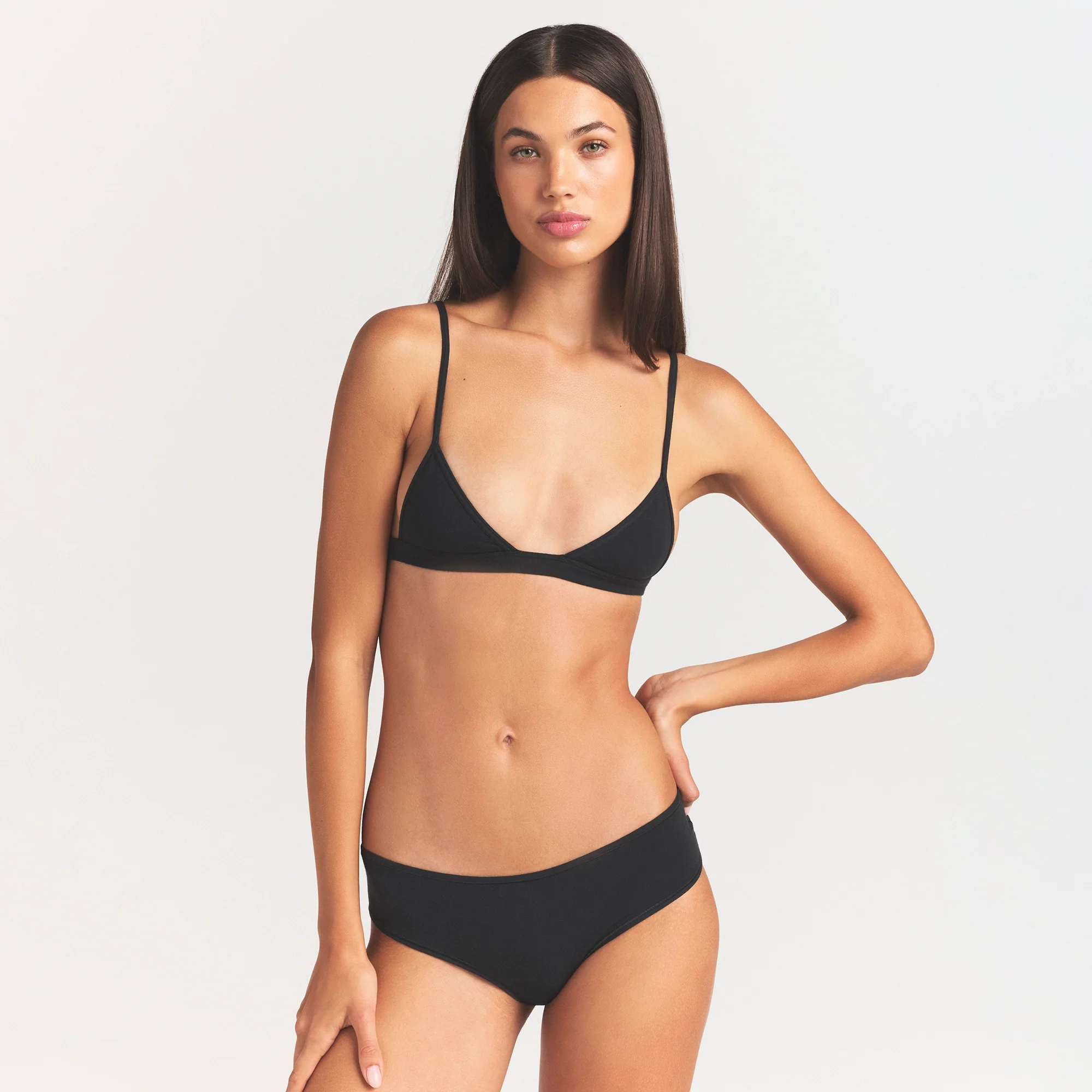 EVERYDAY COTTON TRIANGLE BRALETTE | ONYX - Image 3