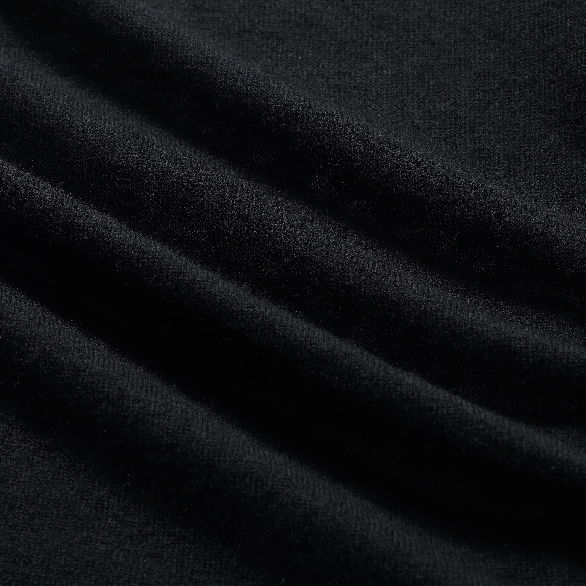 FEATHERWEIGHT CASHMERE LONG DRESS | ONYX - Image 7