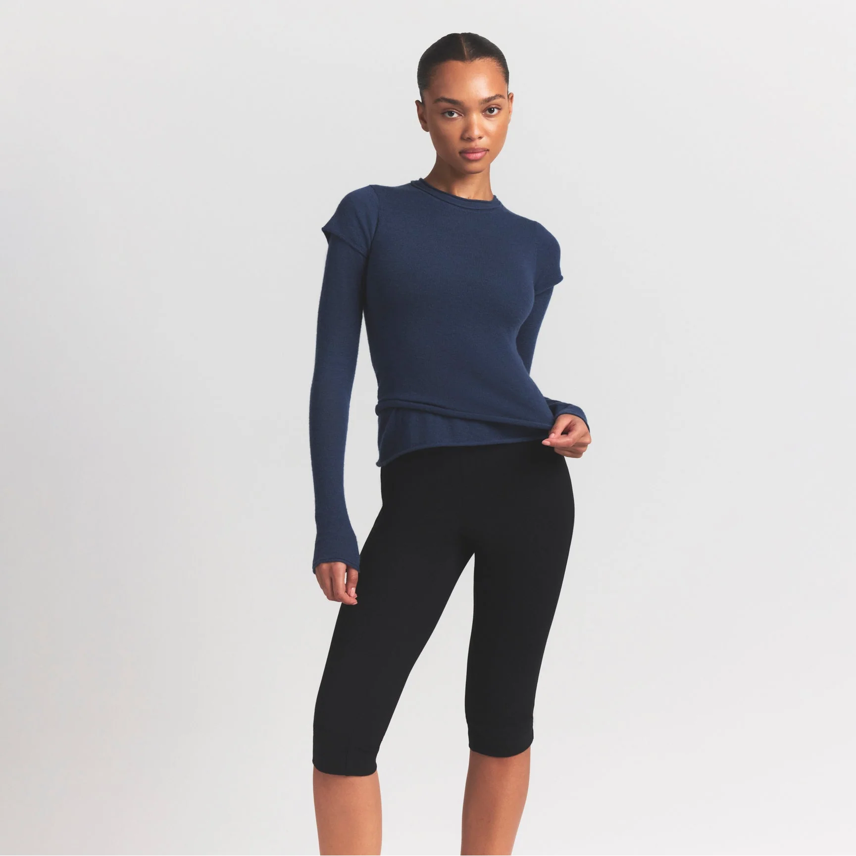 FEATHERWEIGHT CASHMERE TEE | INDIGO - Image 3