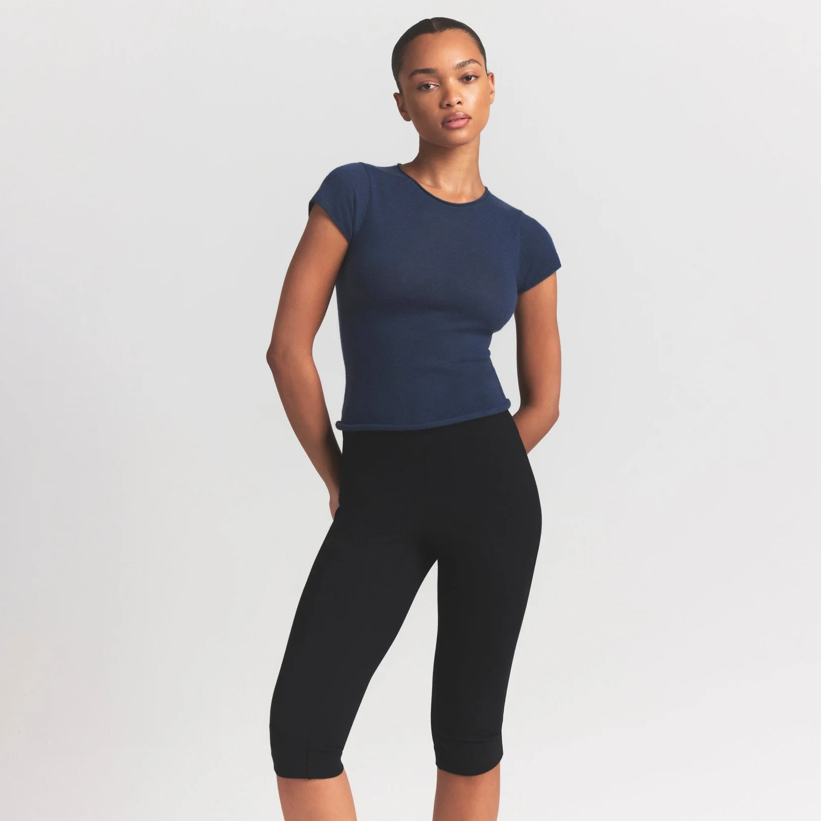 FEATHERWEIGHT CASHMERE TEE | INDIGO - Image 4