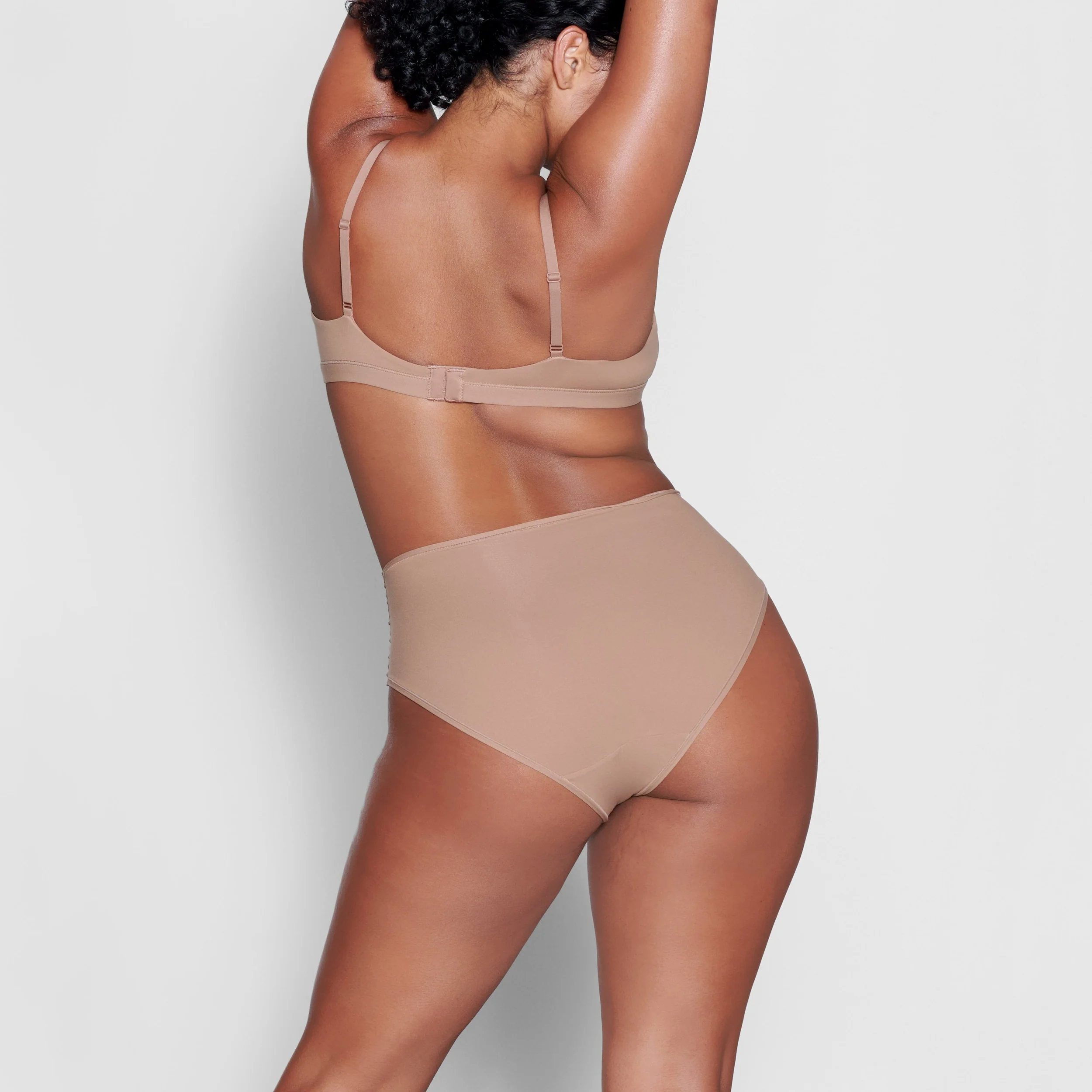 FITS EVERYBODY CROSSOVER BRALETTE | SIENNA - Image 4
