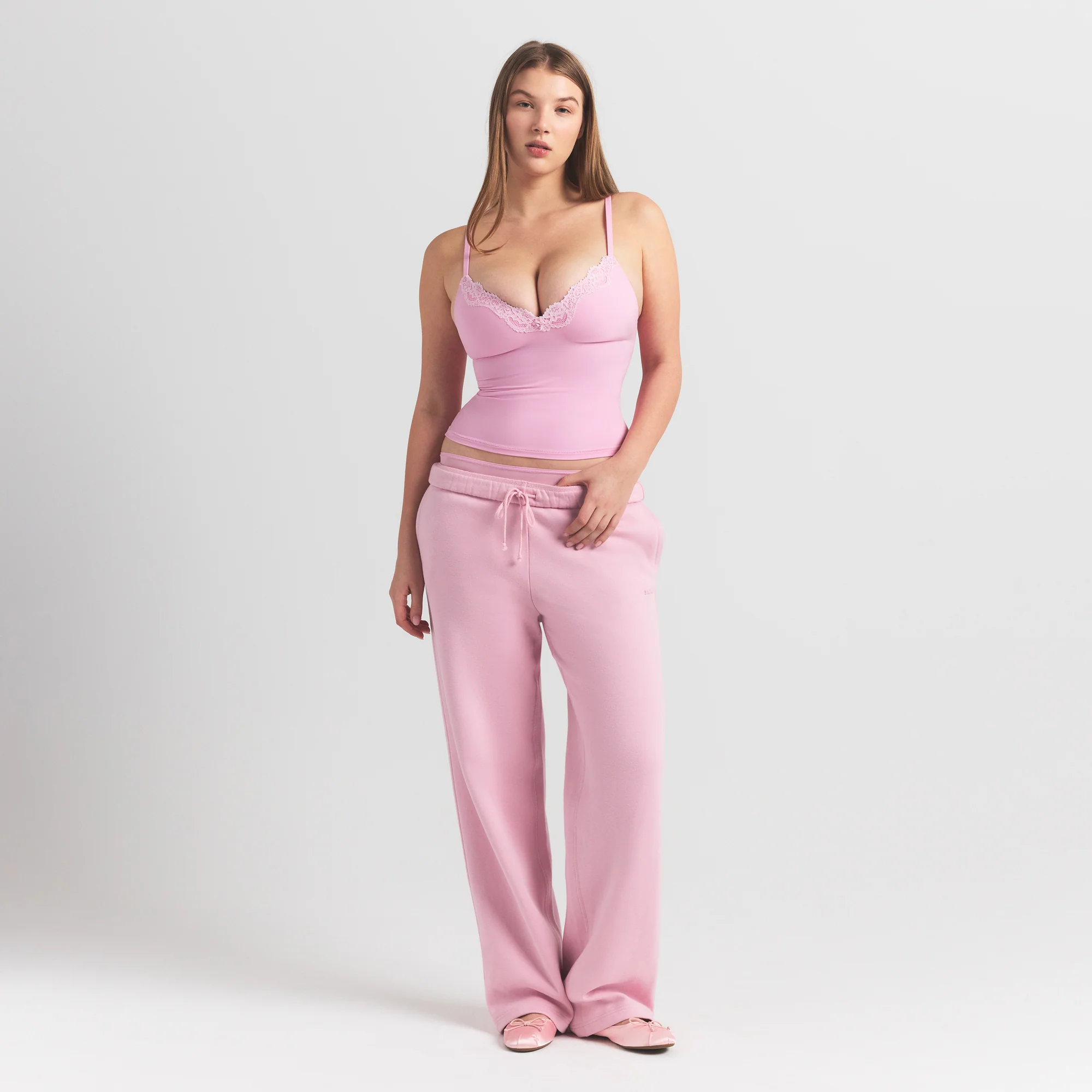 FITS EVERYBODY LACE PUSH-UP CAMI | BUBBLE GUM TONAL - Image 2