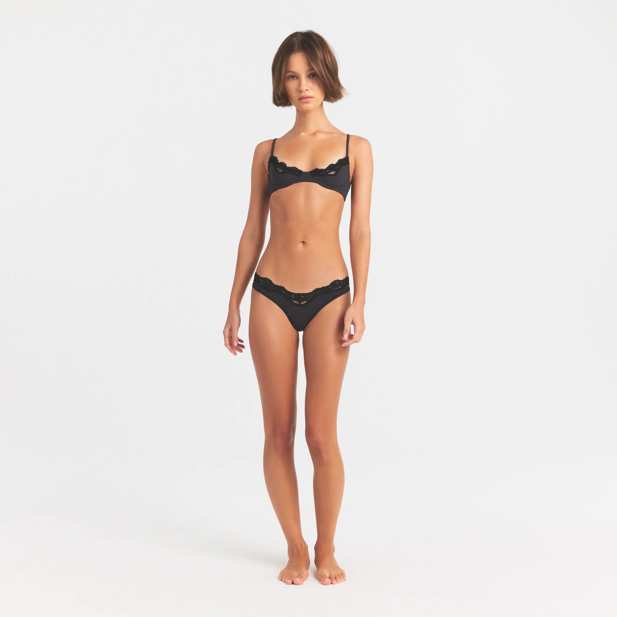 FITS EVERYBODY LACE UNLINED SCOOP BRA | ONYX - Image 2