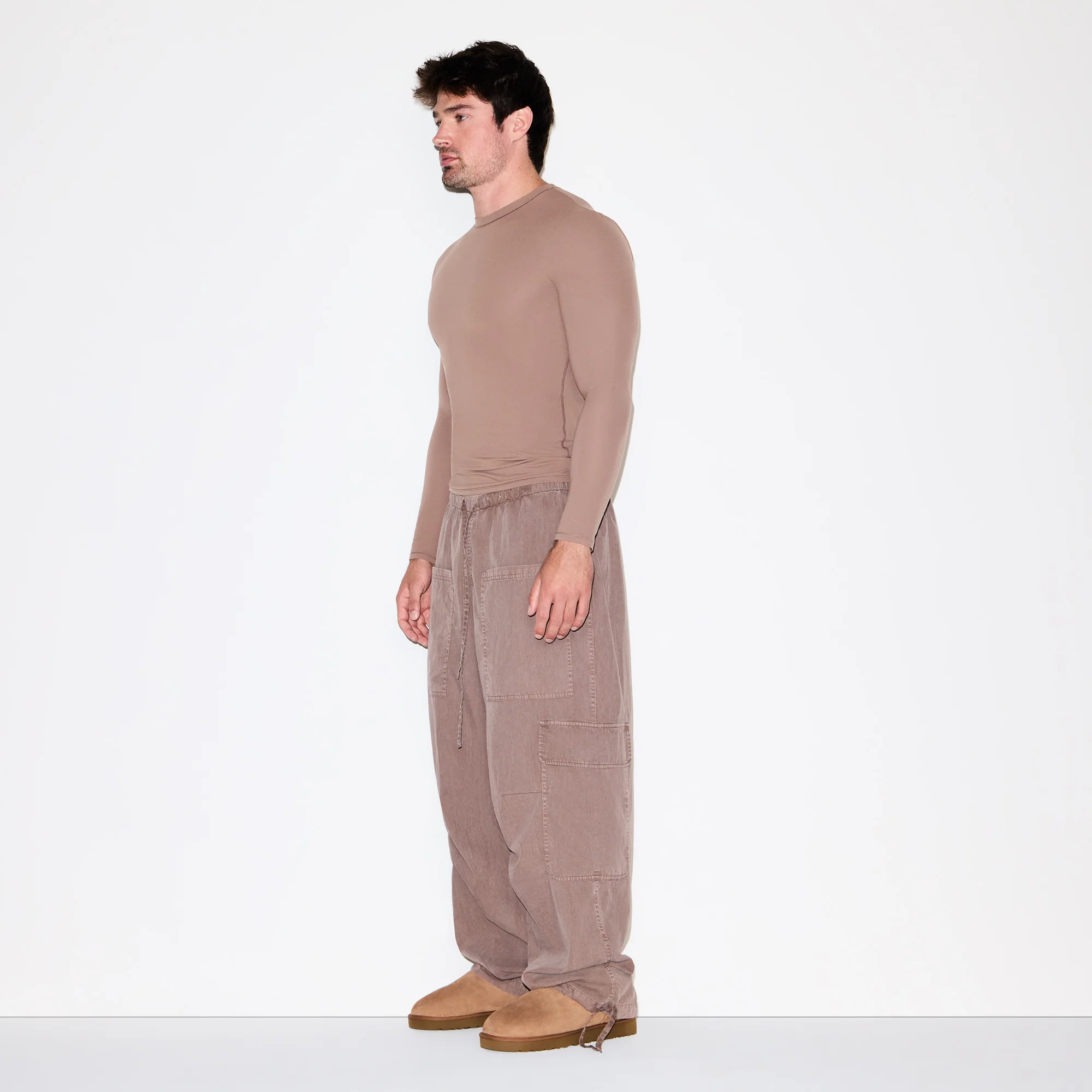 FITS EVERYBODY MENS SLIM LONG SLEEVE T-SHIRT | UMBER - Image 3