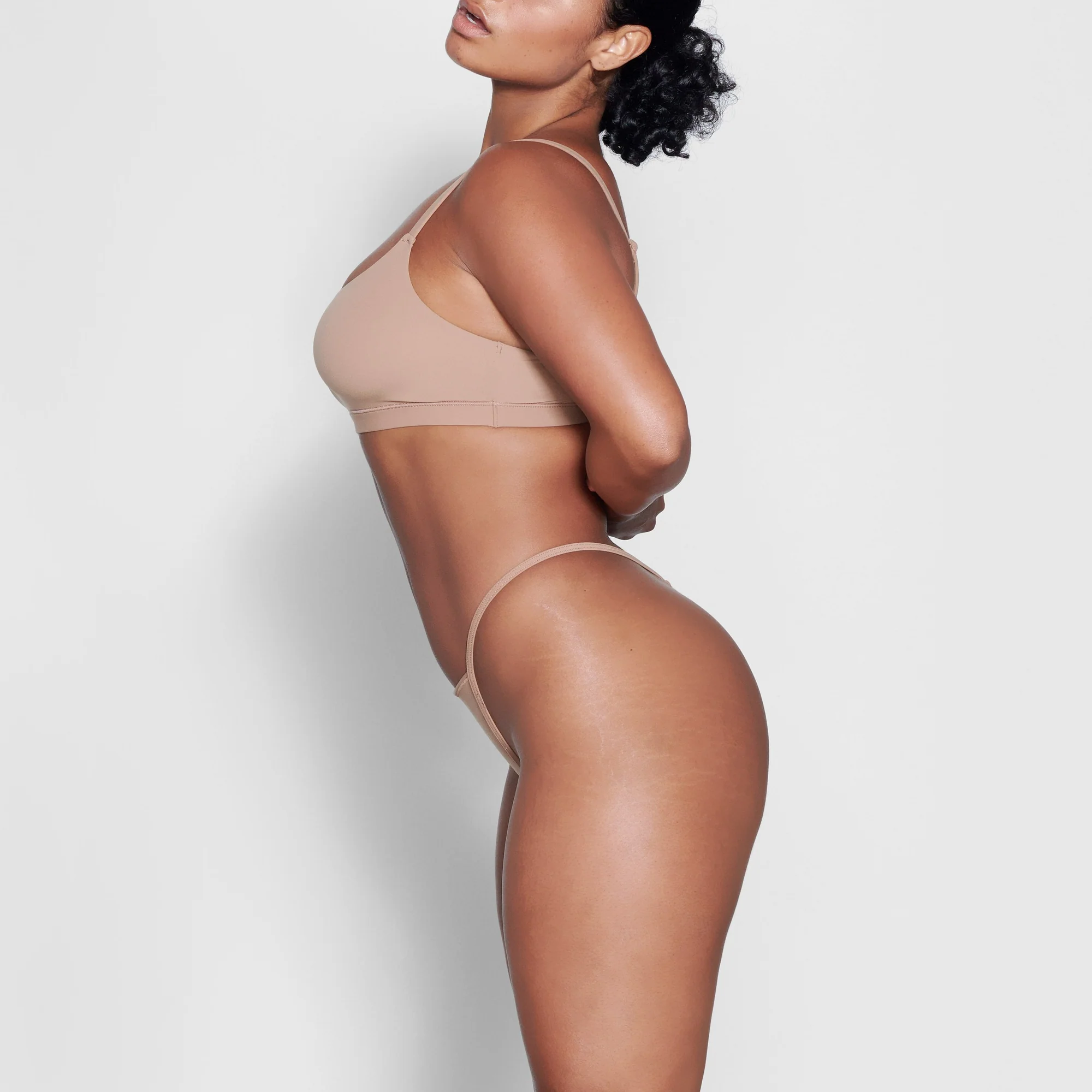 FITS EVERYBODY T-STRING THONG | SIENNA - Image 3