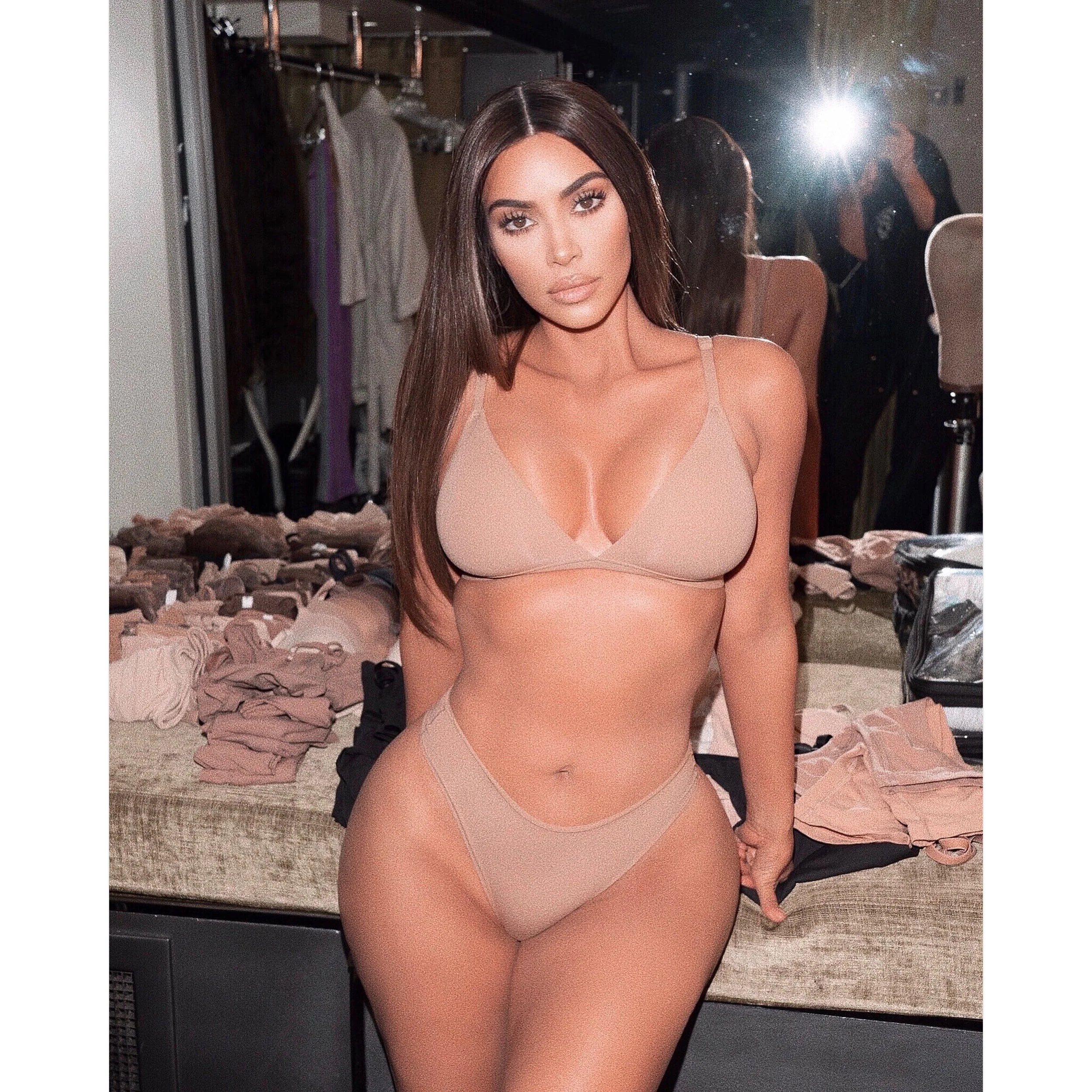 FITS EVERYBODY TRIANGLE BRALETTE | ONYX - Image 5