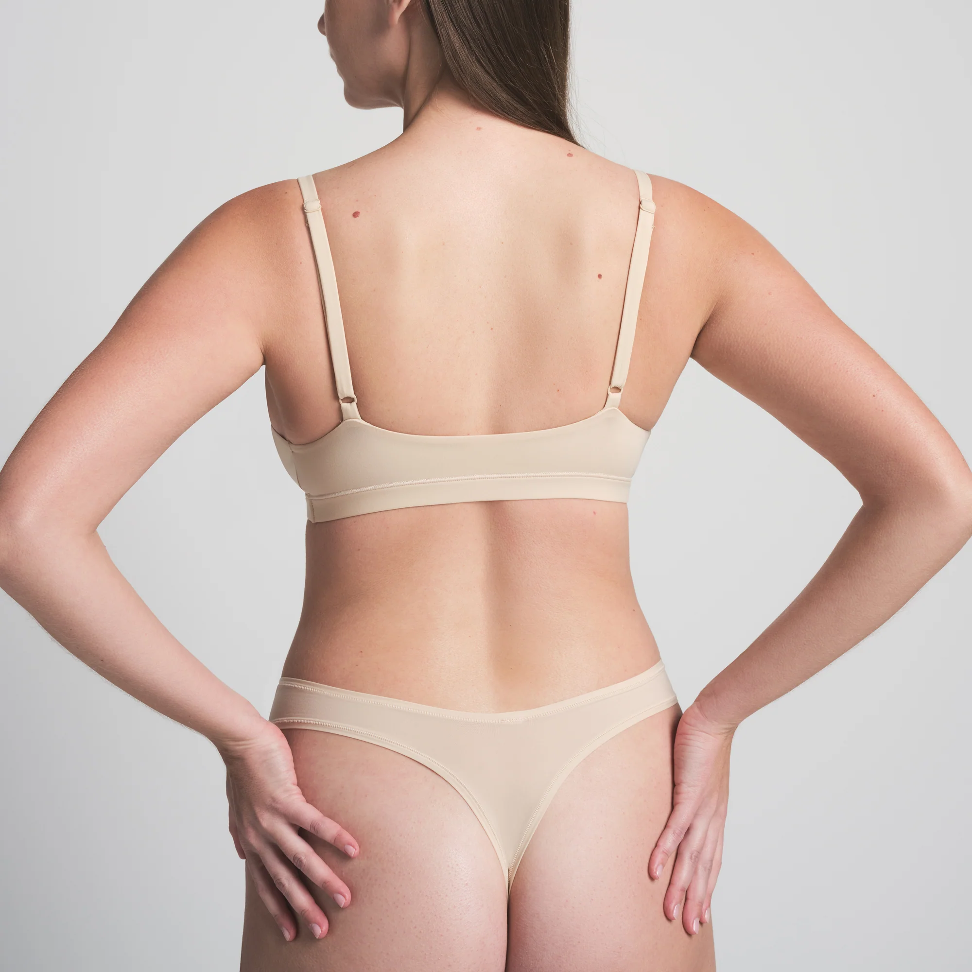FITS EVERYBODY TRIANGLE BRALETTE | SAND - Image 4