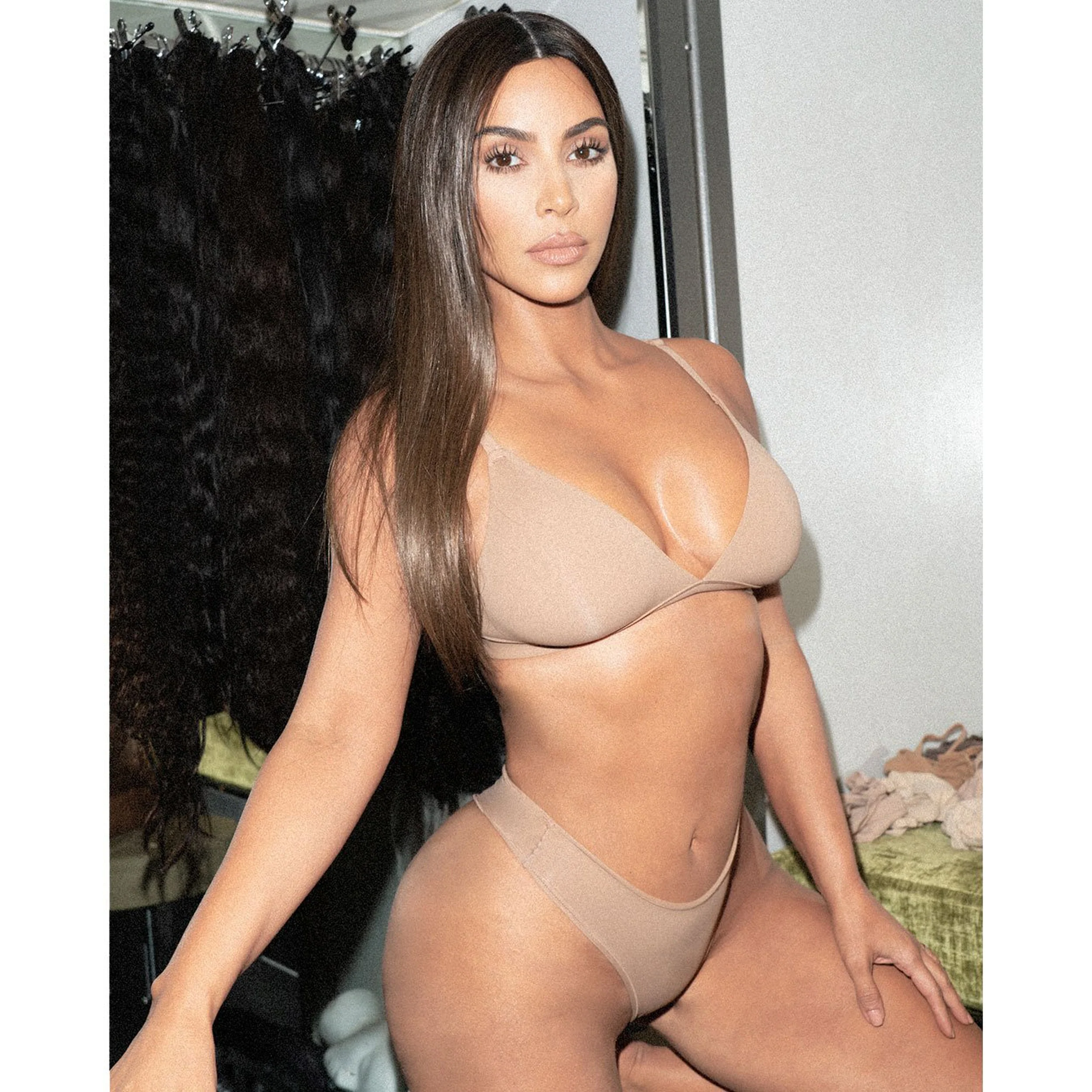 FITS EVERYBODY TRIANGLE BRALETTE | SAND - Image 7