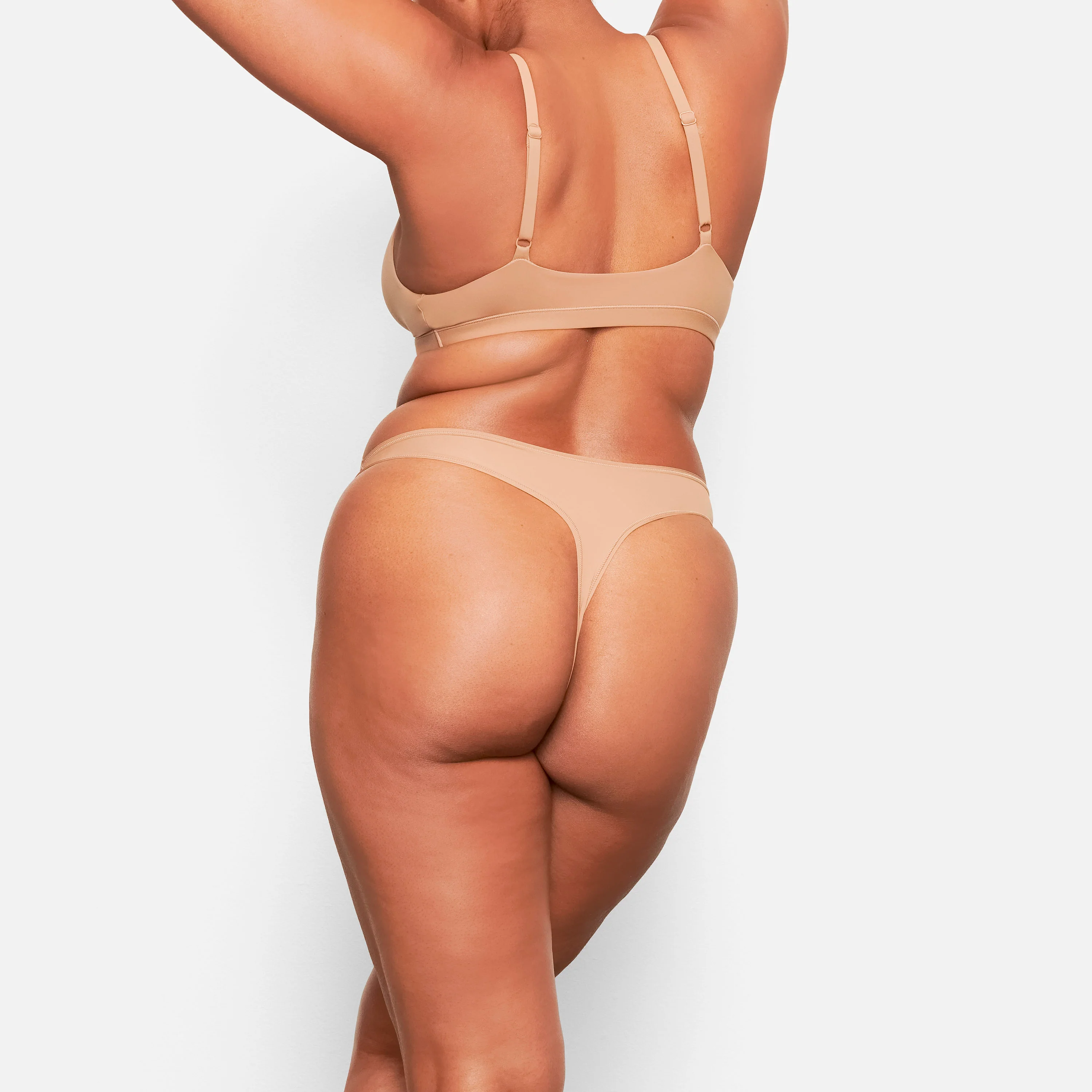 FITS EVERYBODY TRIANGLE BRALETTE | SIENNA - Image 4