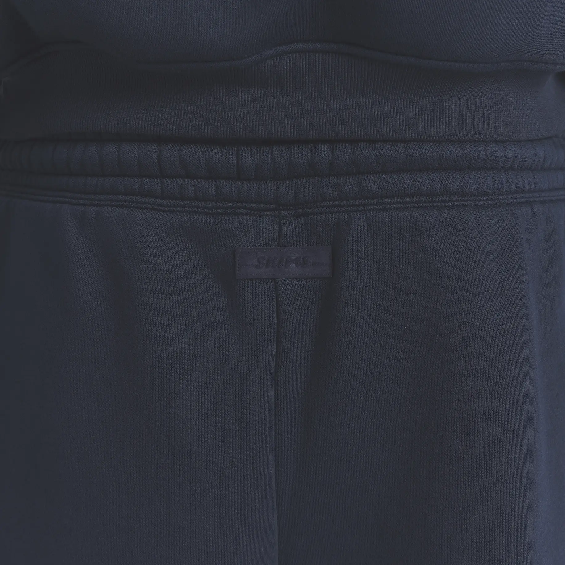 FLEECE LOUNGE MENS RELAXED SHORT | NAVY - Image 5