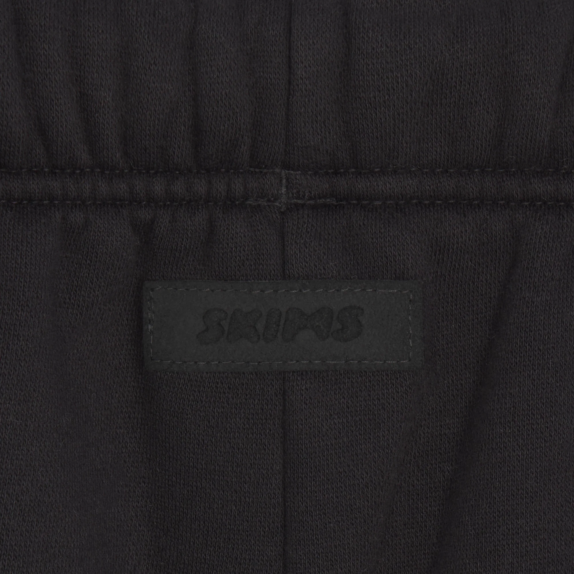 FLEECE LOUNGE MENS RELAXED SHORT | WASHED ONYX - Image 6