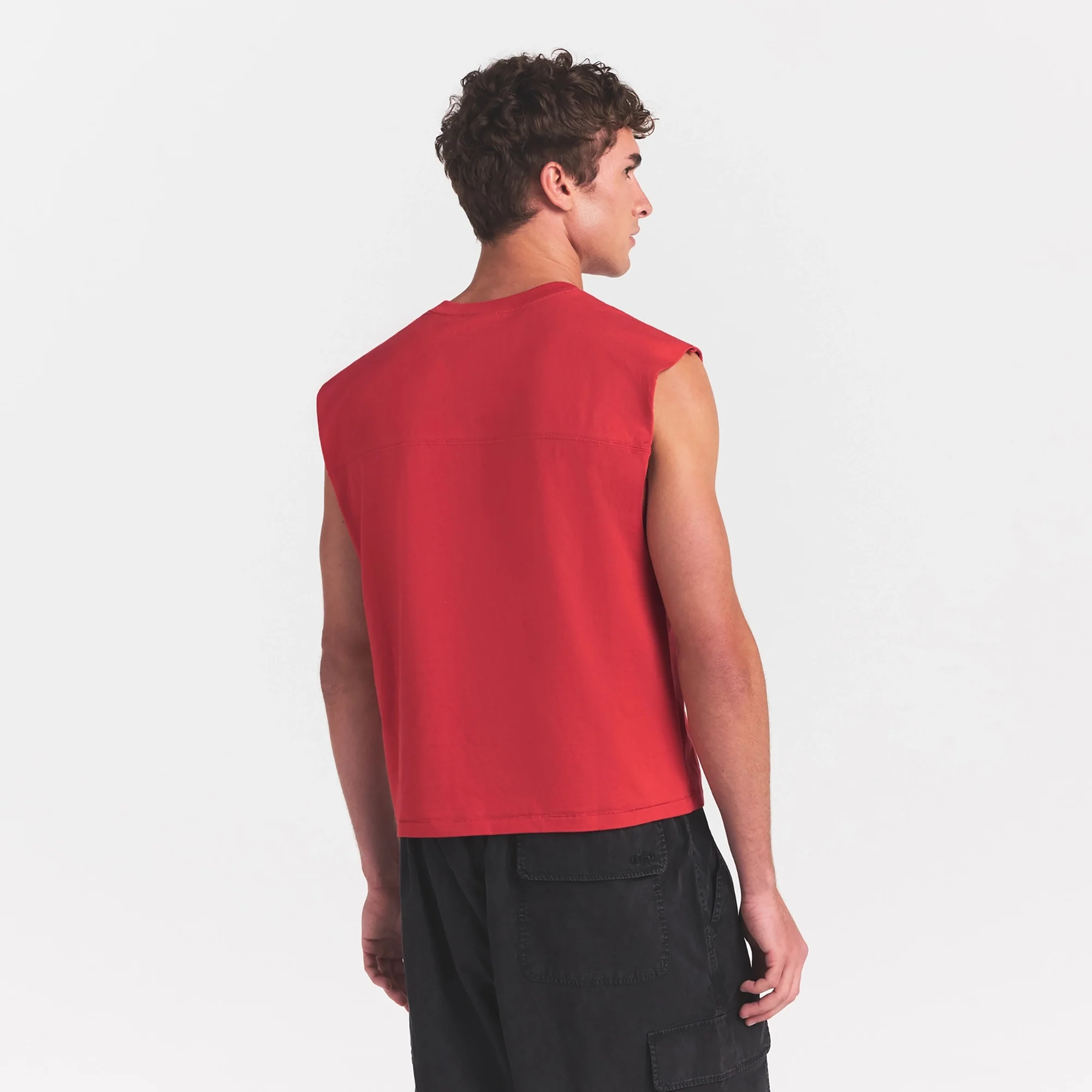 HEAVYWEIGHT COTTON MENS CROPPED MUSCLE TANK | WASHED RED - Image 4