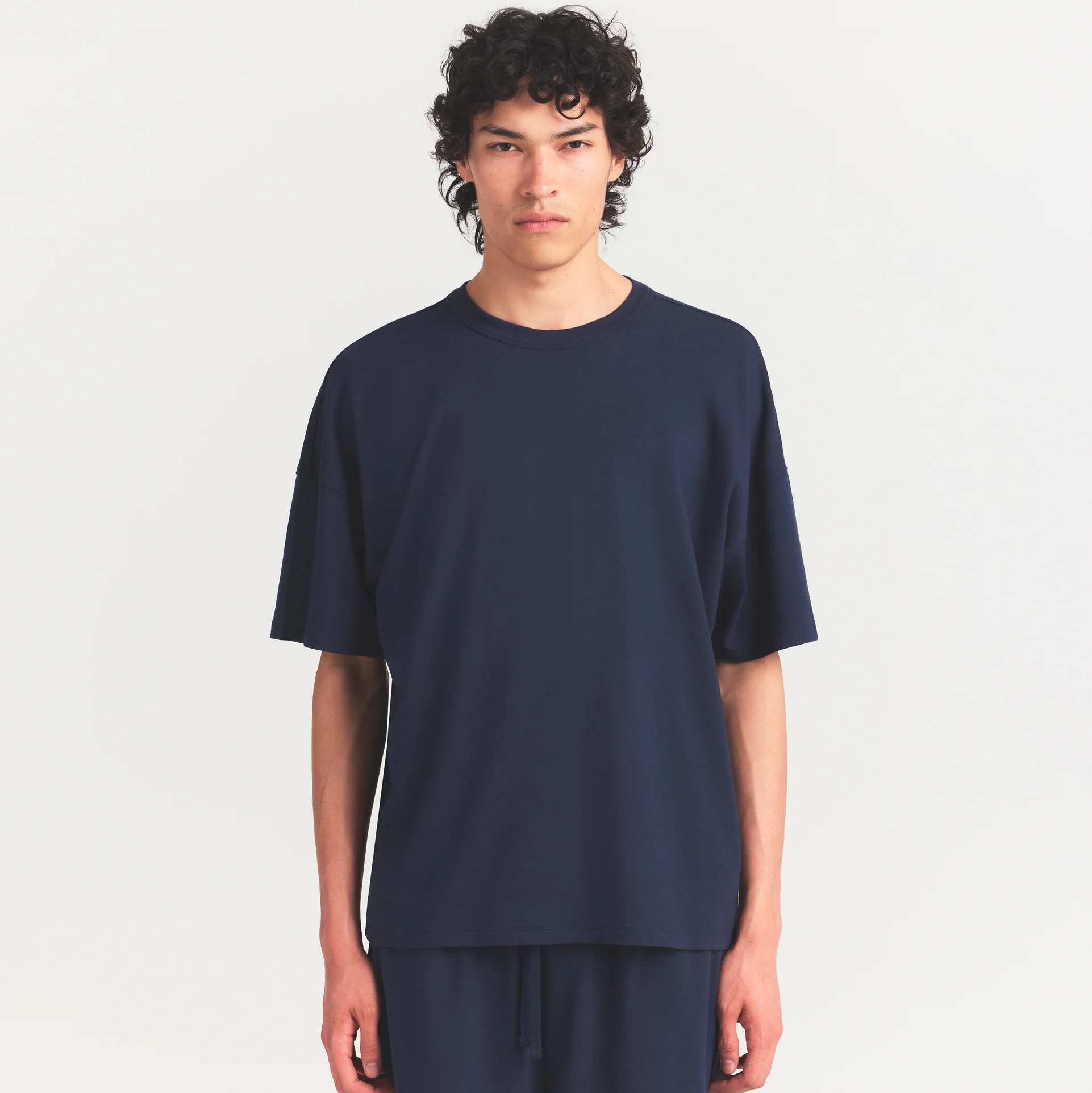 JERSEY LOUNGE MENS OVERSIZED T-SHIRT | NAVY - Image 3