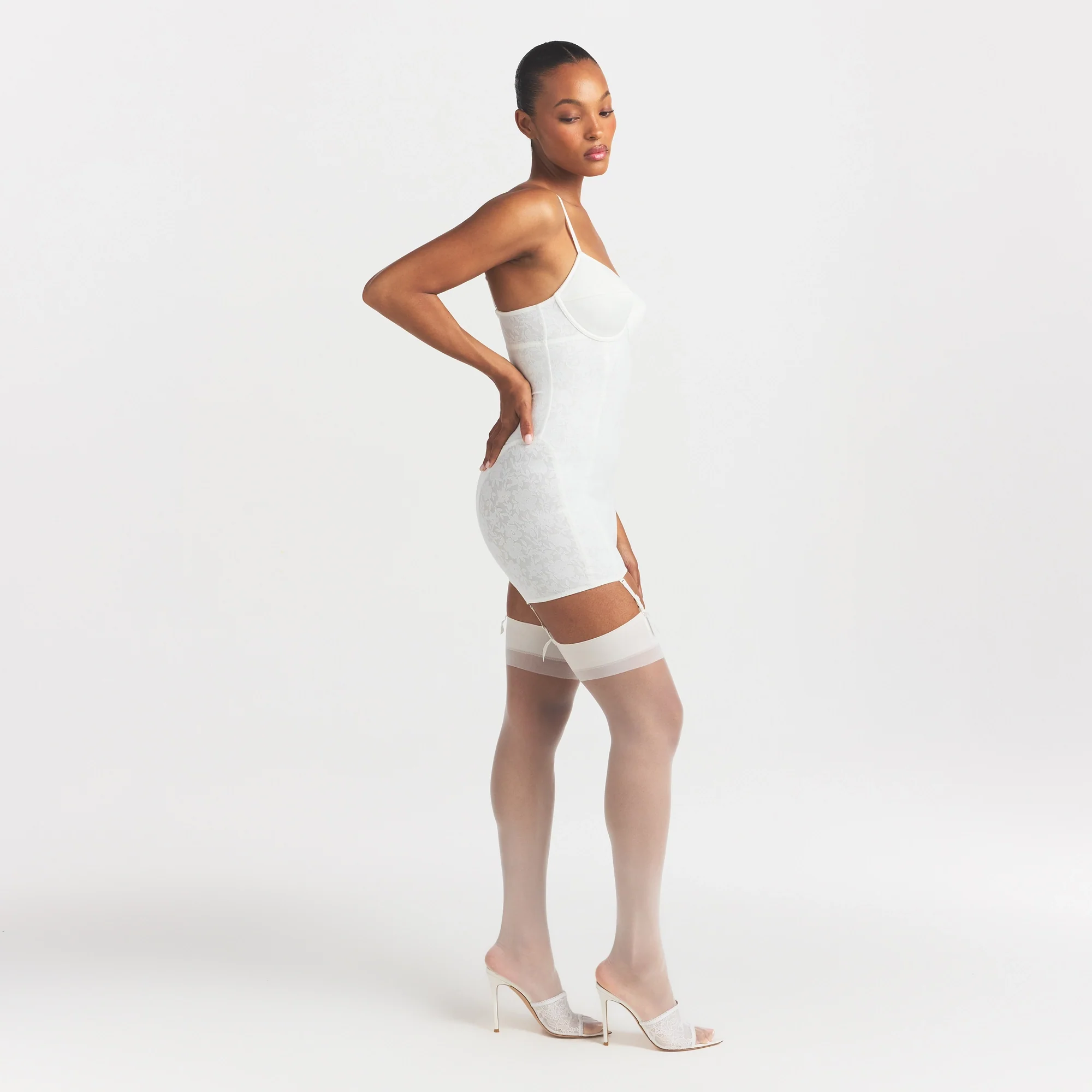 LACE SHAPEWEAR MINI SLIP DRESS | IVORY - Image 4