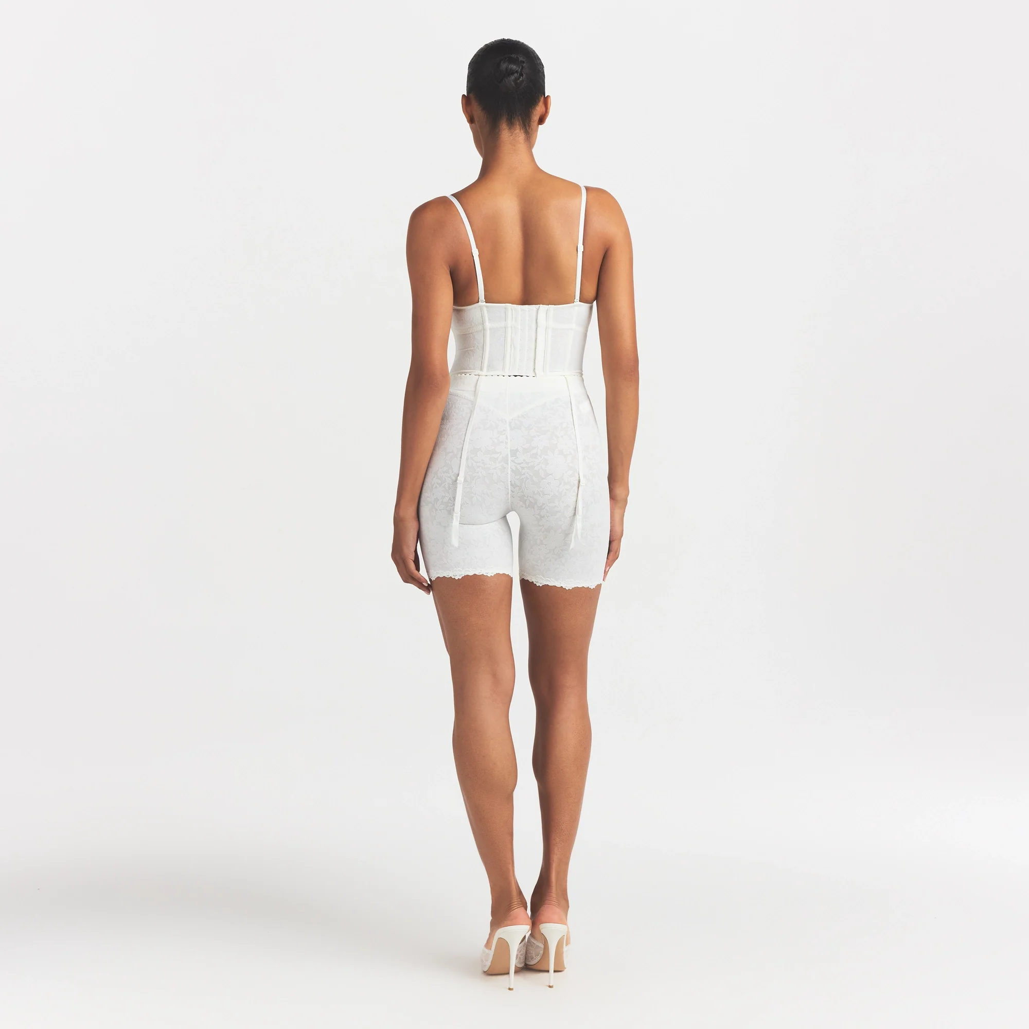 LACE SHAPEWEAR SHORT | IVORY - Image 6