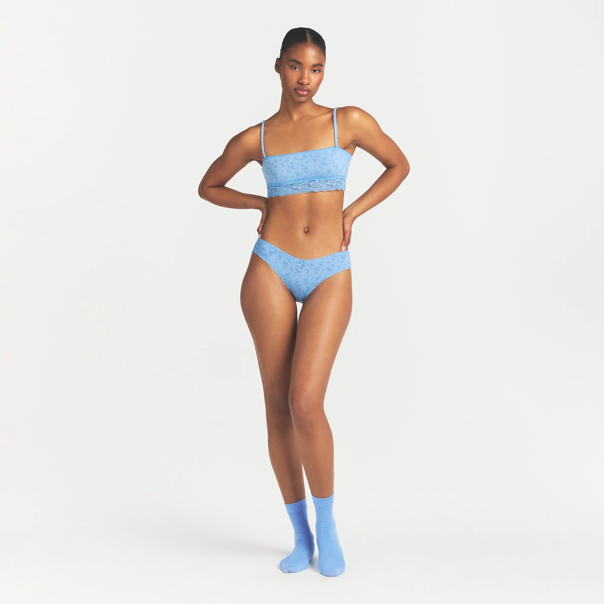LIGHTWEIGHT COTTON LACE BRIEF | SURF DAINTY FLORAL PRINT - Image 2
