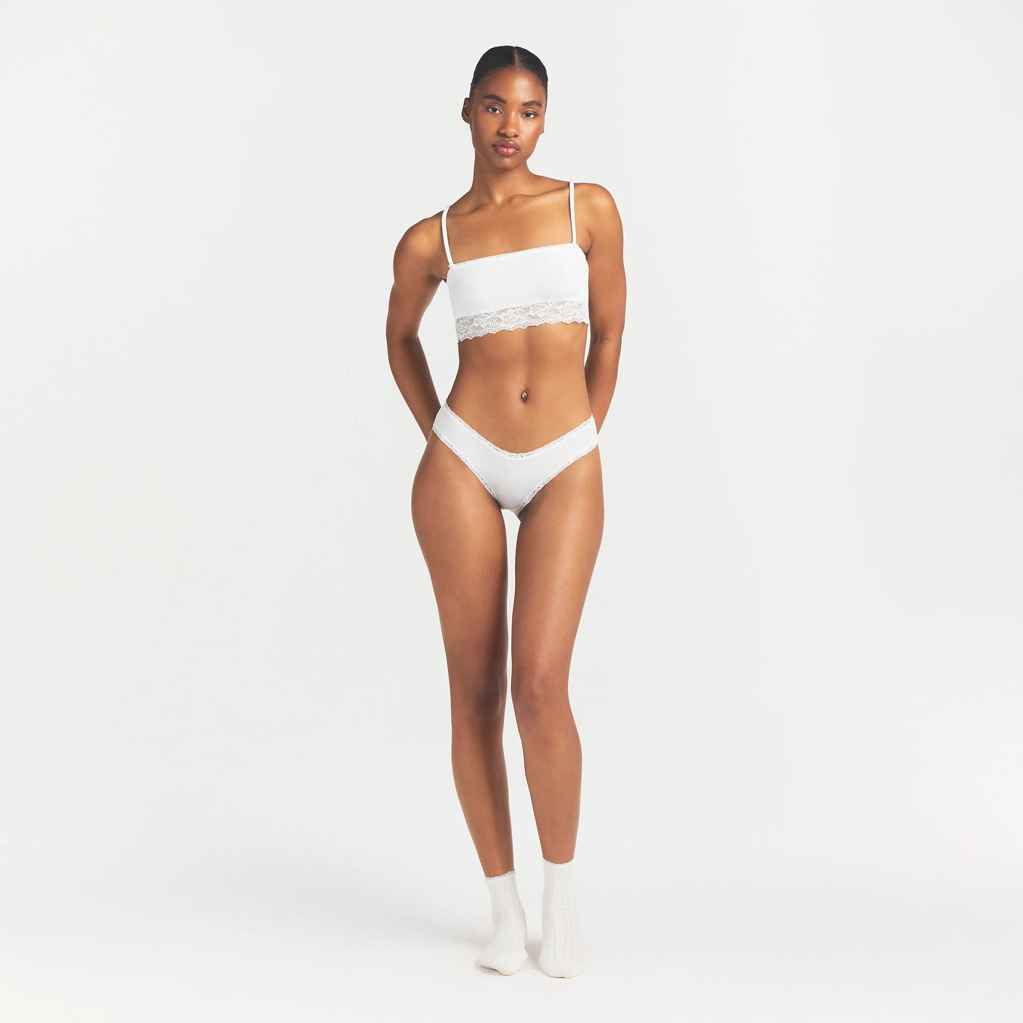 LIGHTWEIGHT COTTON STRAIGHT NECK BRALETTE | SNOW - Image 2