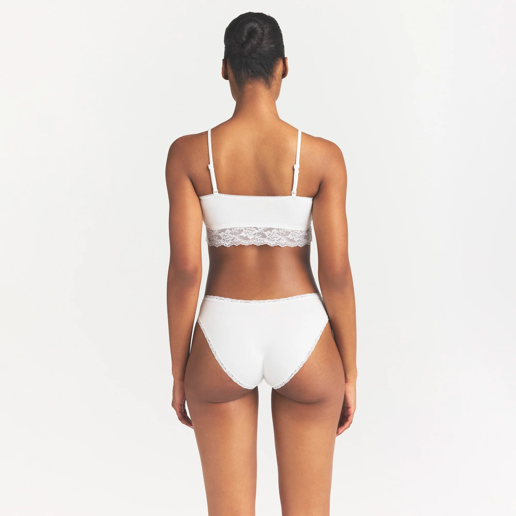 LIGHTWEIGHT COTTON STRAIGHT NECK BRALETTE | SNOW - Image 4