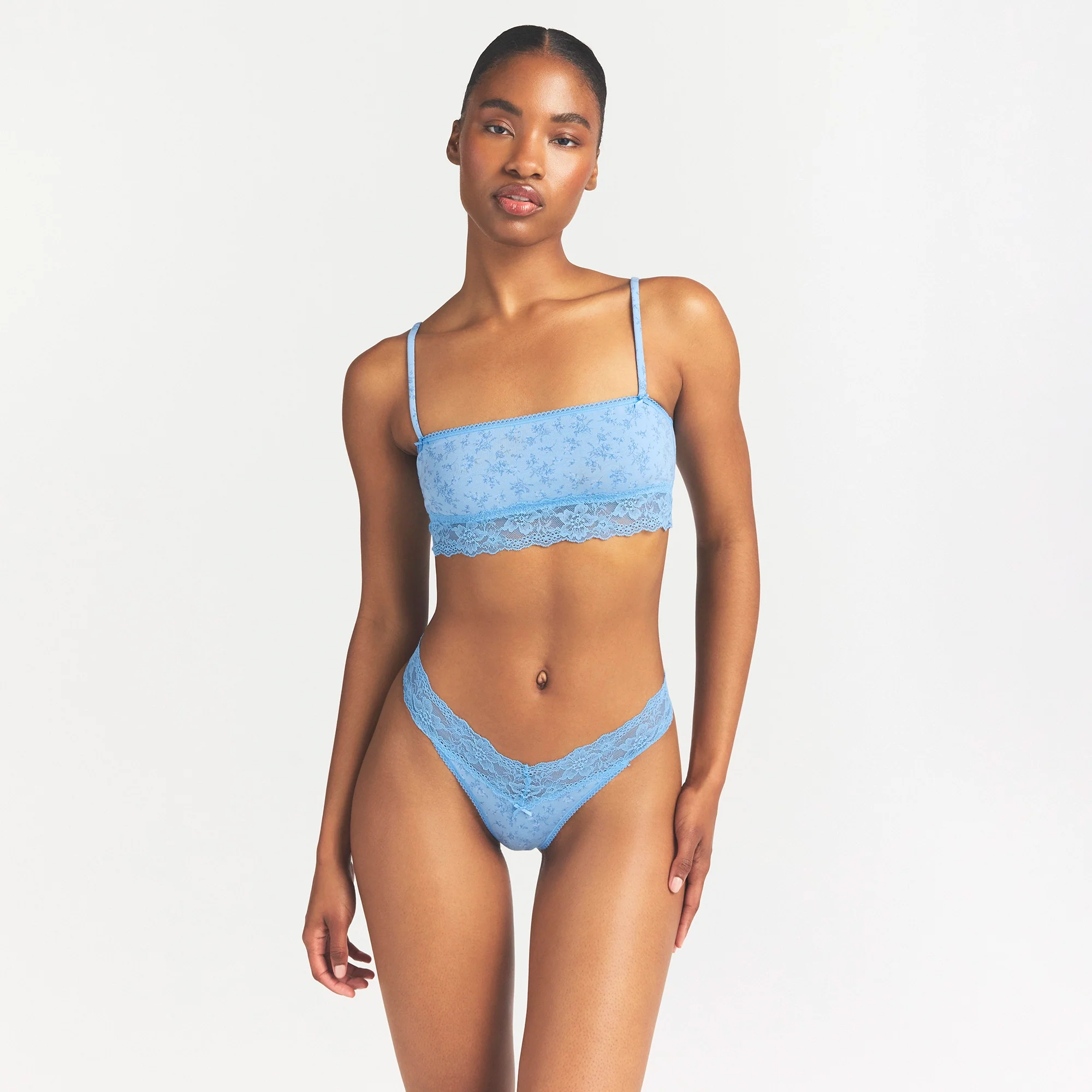 LIGHTWEIGHT COTTON STRAIGHT NECK BRALETTE | SURF DAINTY FLORAL PRINT - Image 3