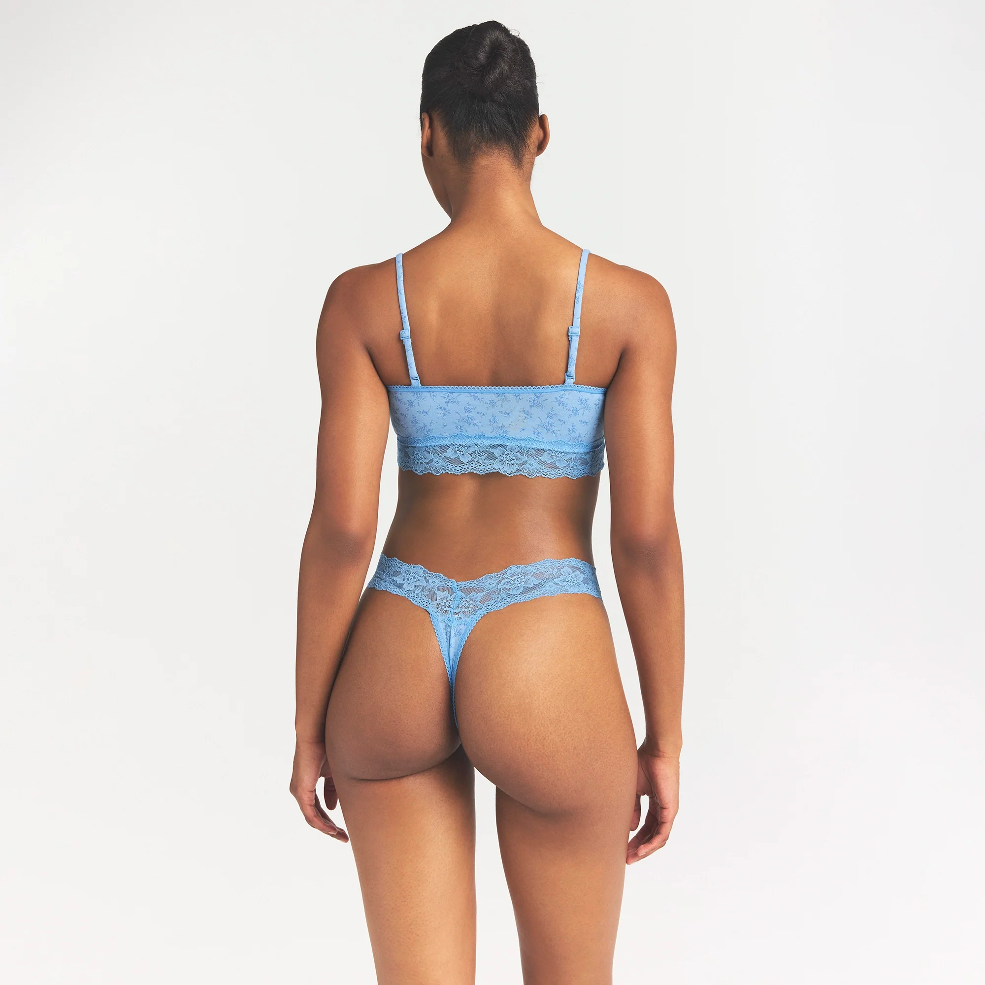 LIGHTWEIGHT COTTON STRAIGHT NECK BRALETTE | SURF DAINTY FLORAL PRINT - Image 4