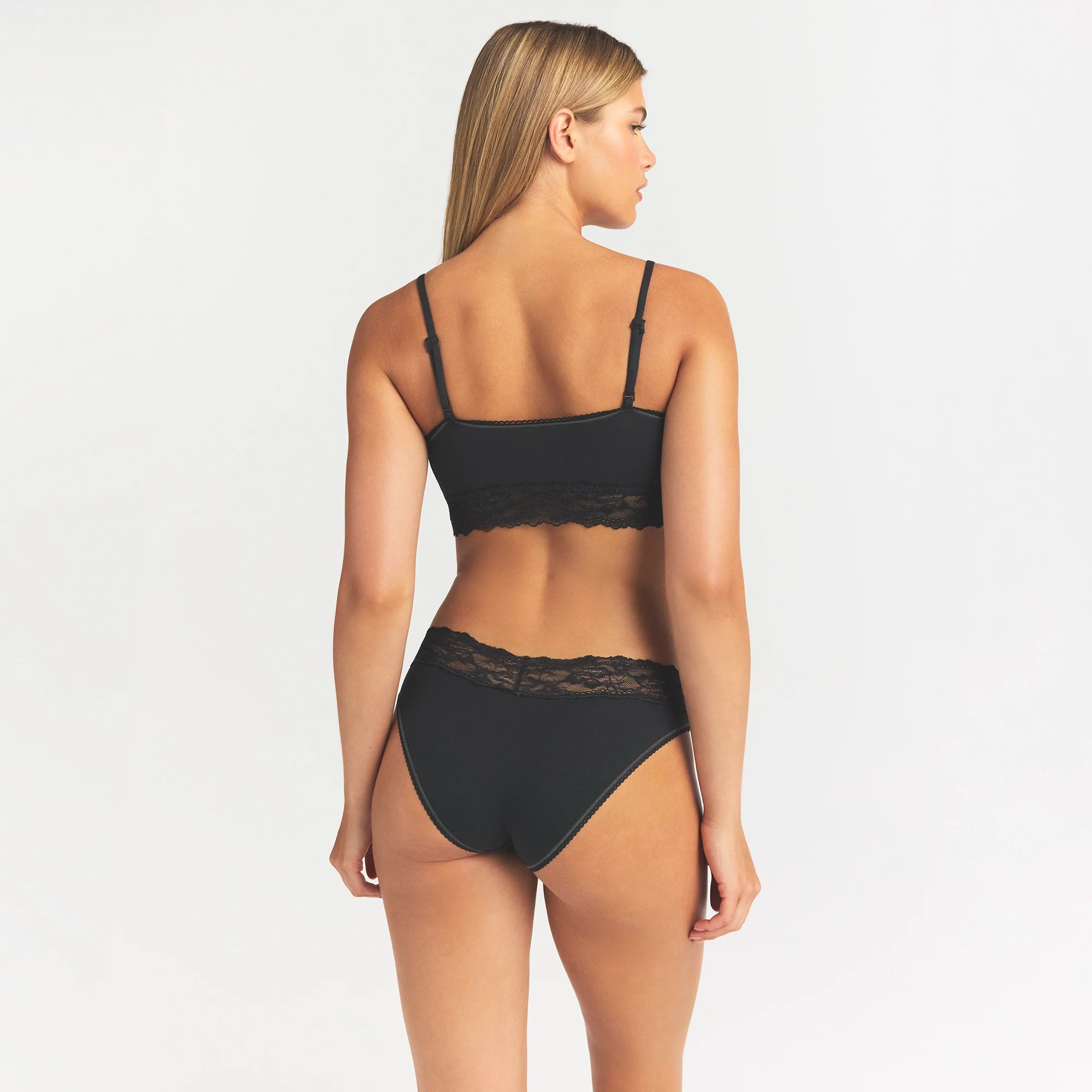 LIGHTWEIGHT COTTON WIDE LACE BRIEF | SOOT TONAL - Image 4