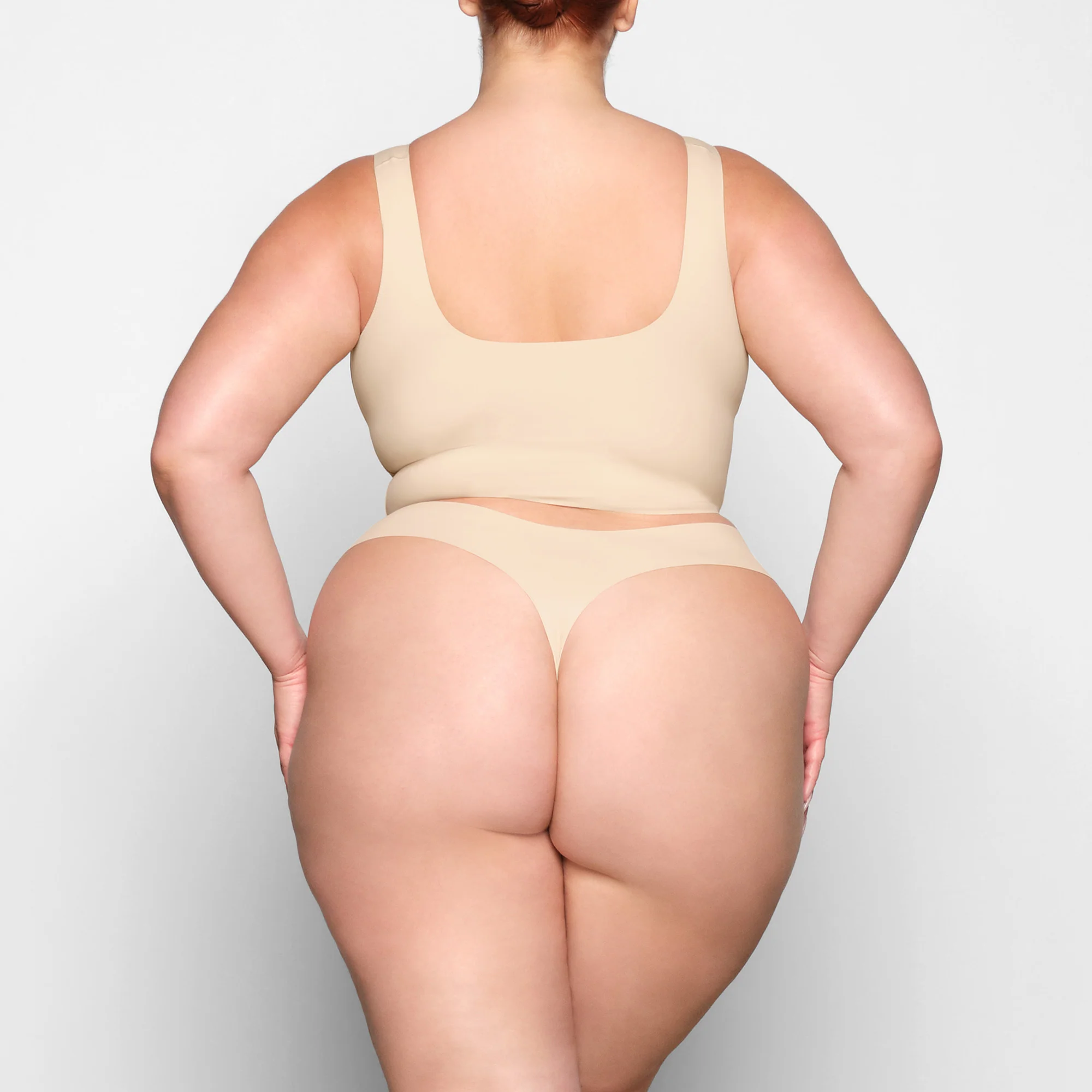 NAKED DIPPED THONG | SAND - Image 4