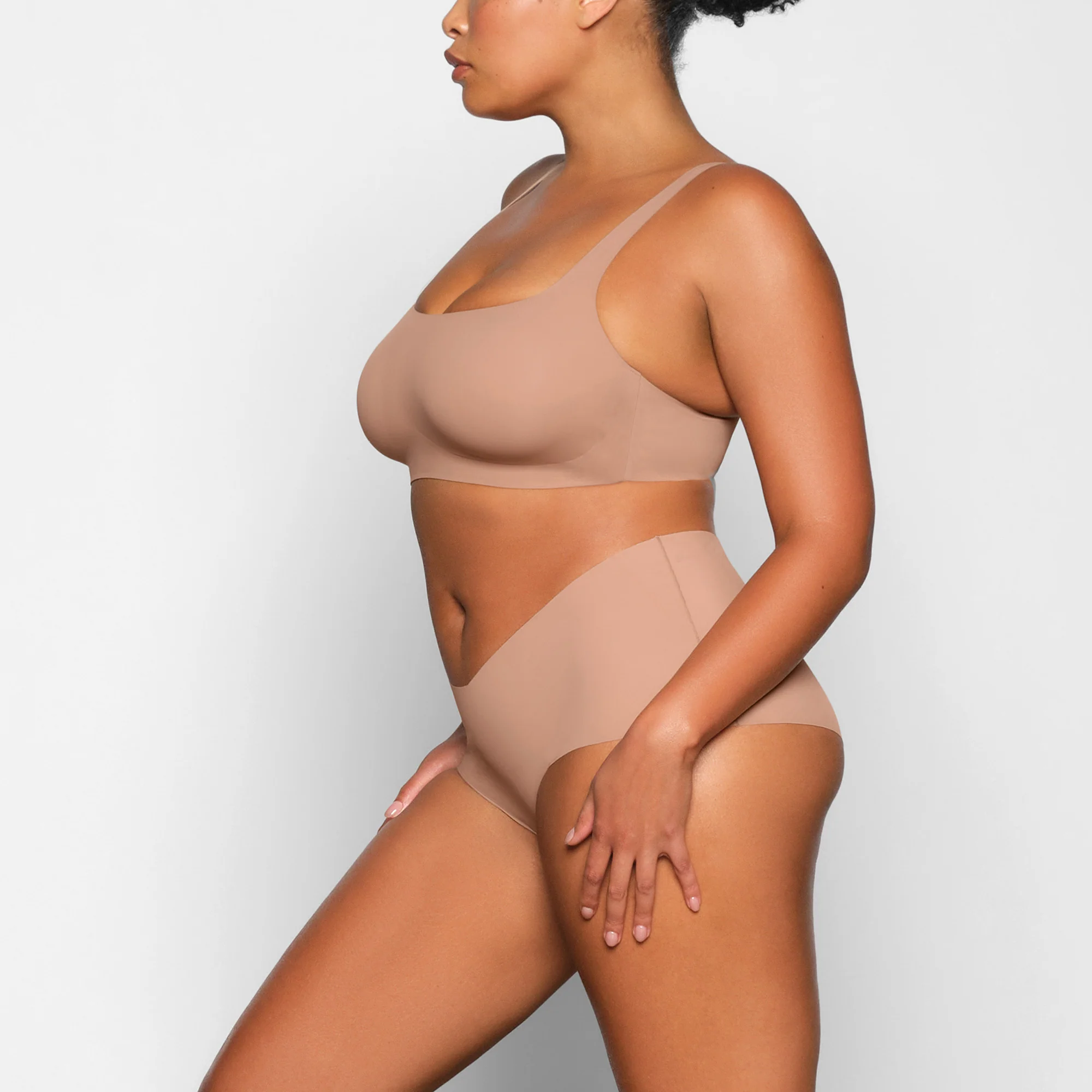 NAKED SCOOP BRALETTE | SIENNA - Image 3