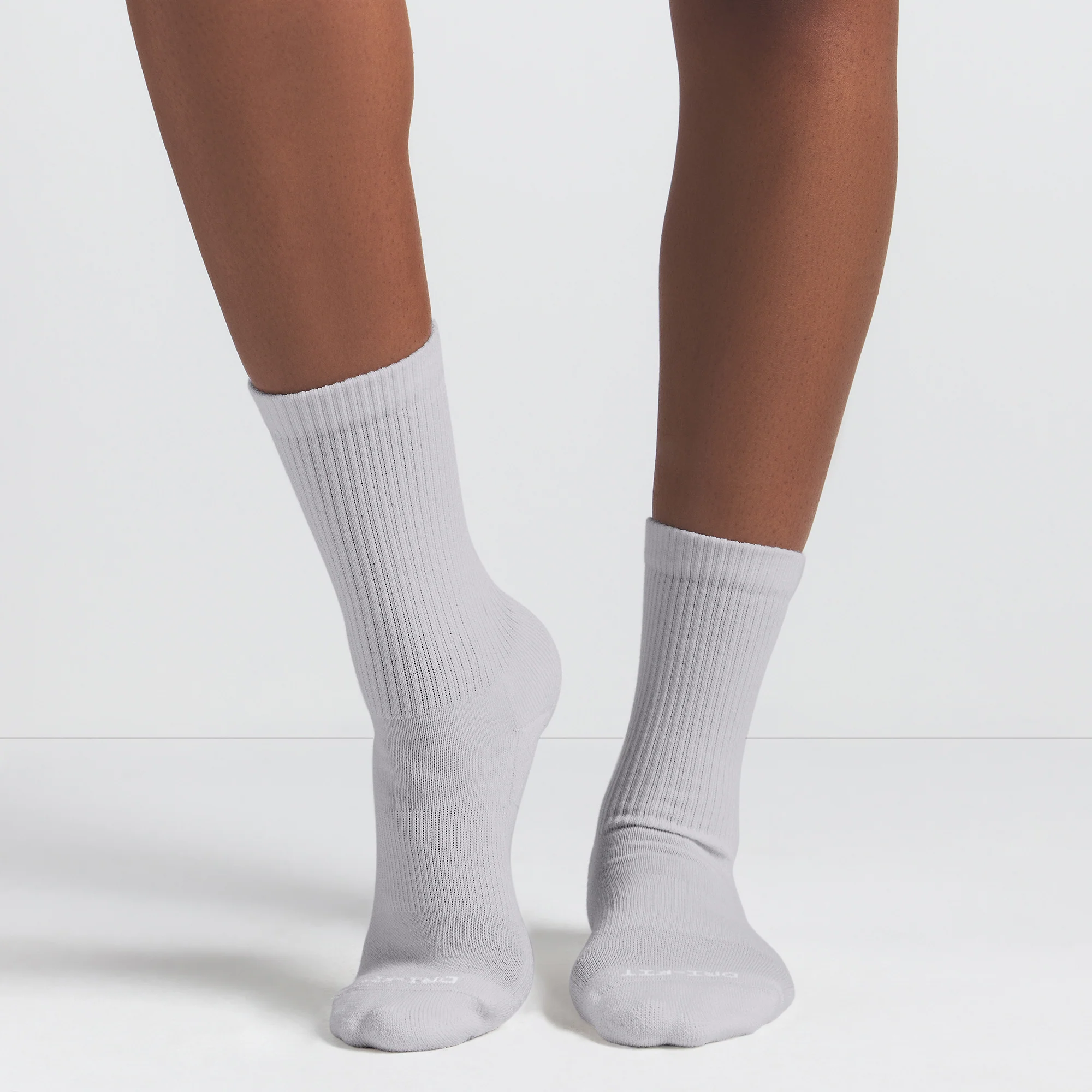 NikeSKIMS ACCESSORIES DRI-FIT™ CREW SOCK 3-PACK | HEATHER GREY MULTI - Image 2
