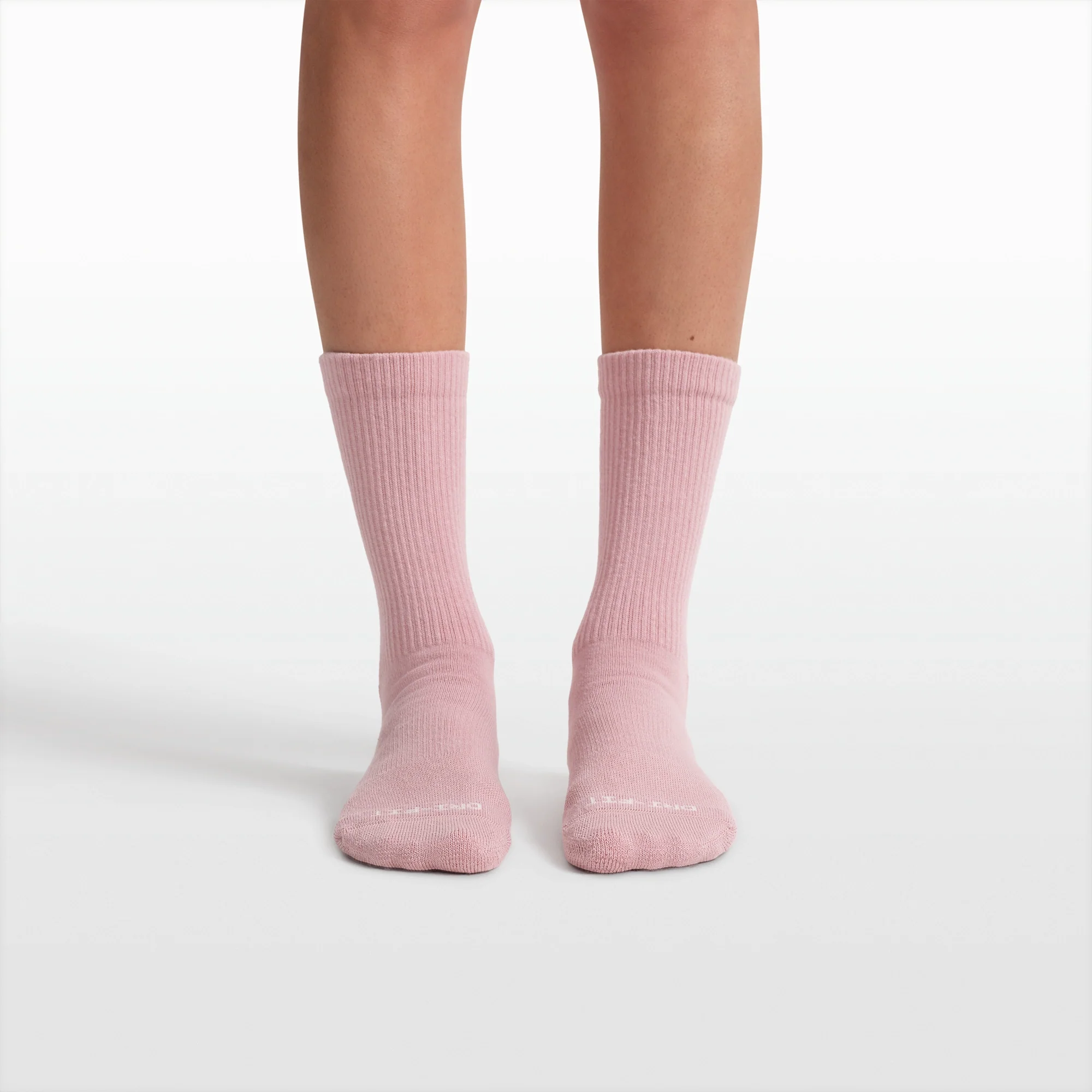 NikeSKIMS ACCESSORIES DRI-FIT™ CREW SOCK 3-PACK | HIMALAYAN MULTI - Image 4