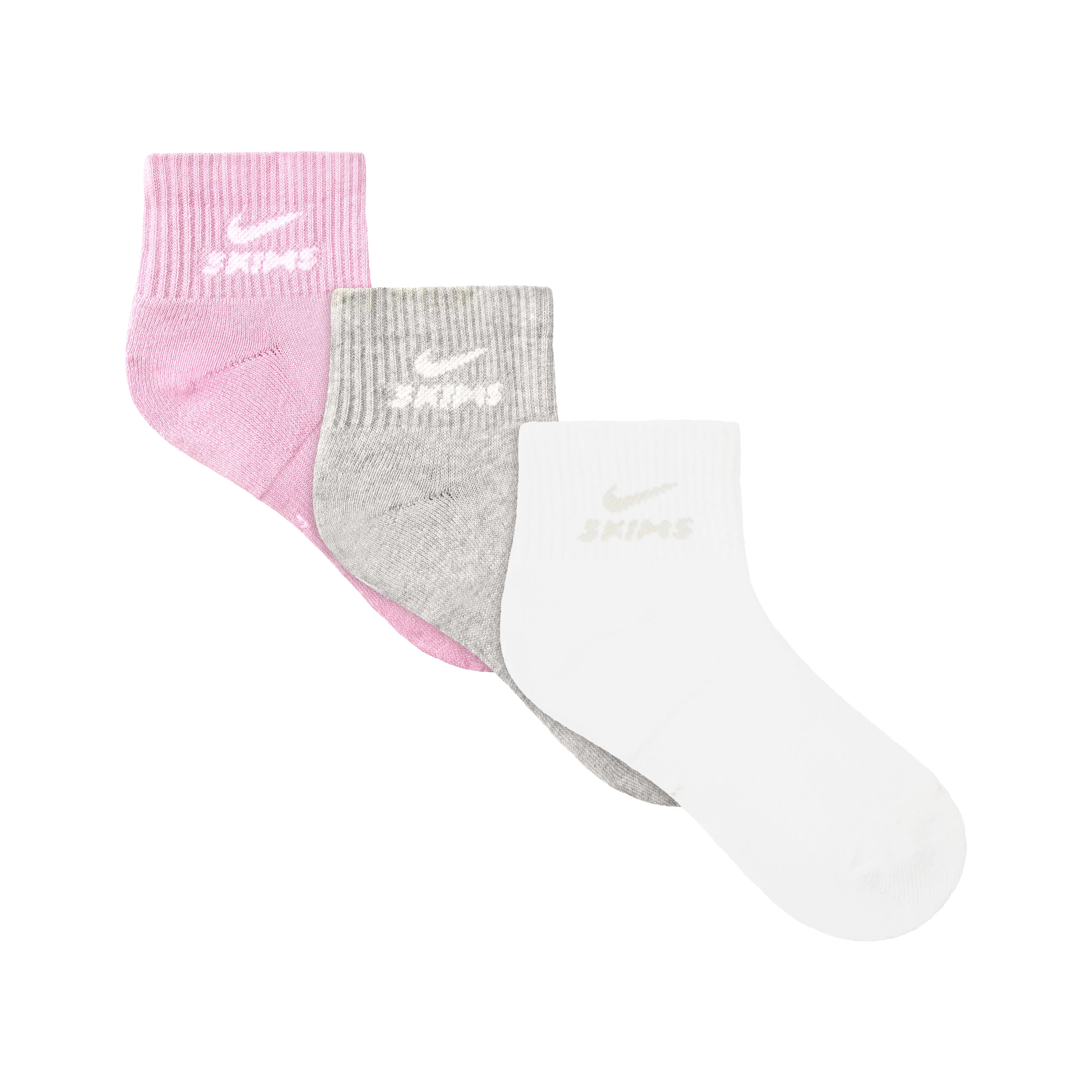 NikeSKIMS ACCESSORIES DRI-FIT™ QUARTER CREW SOCK 3-PACK | BUBBLE GUM MULTI - Image 2
