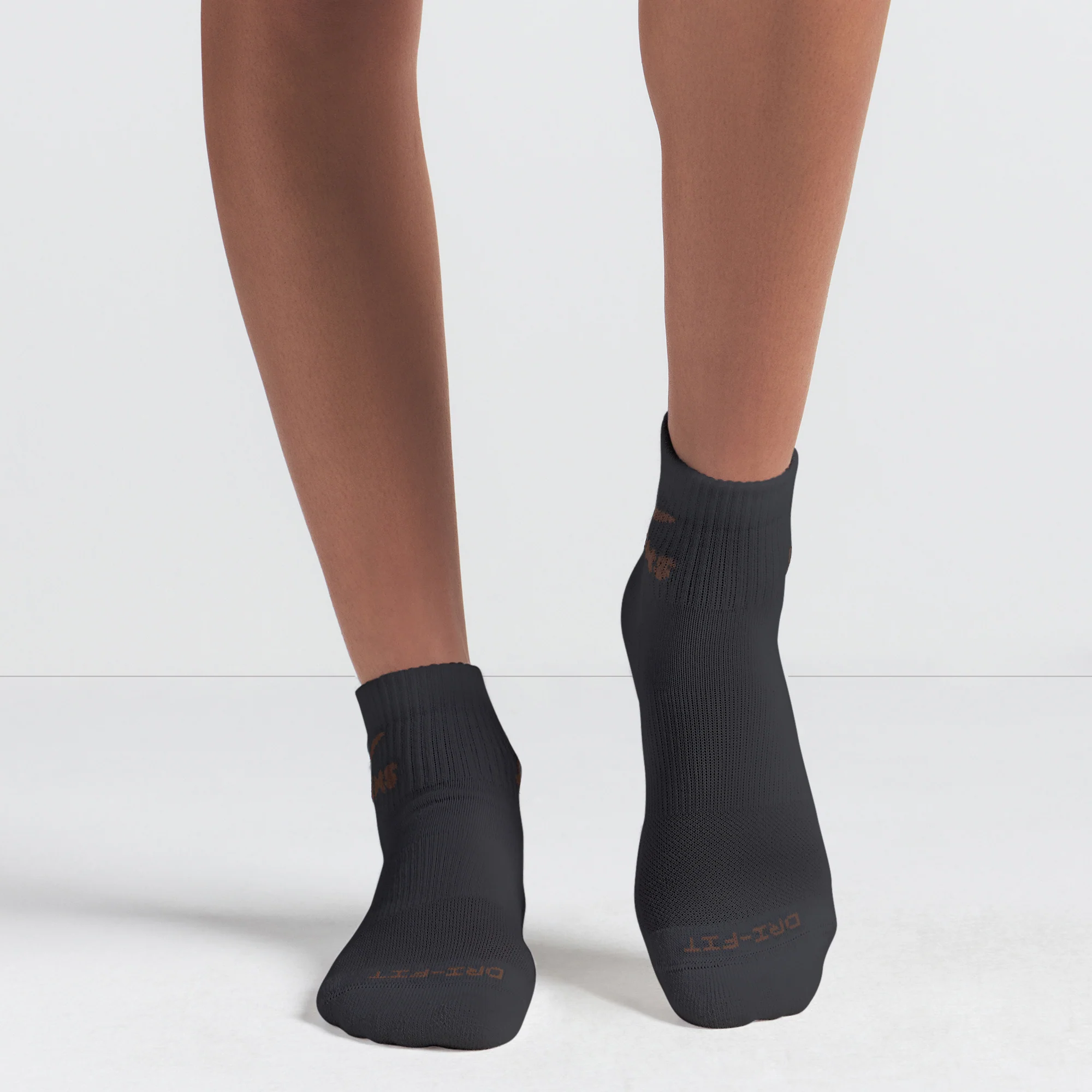 NikeSKIMS ACCESSORIES DRI-FIT™ QUARTER CREW SOCK 3-PACK | DARK SEPIA MULTI - Image 7