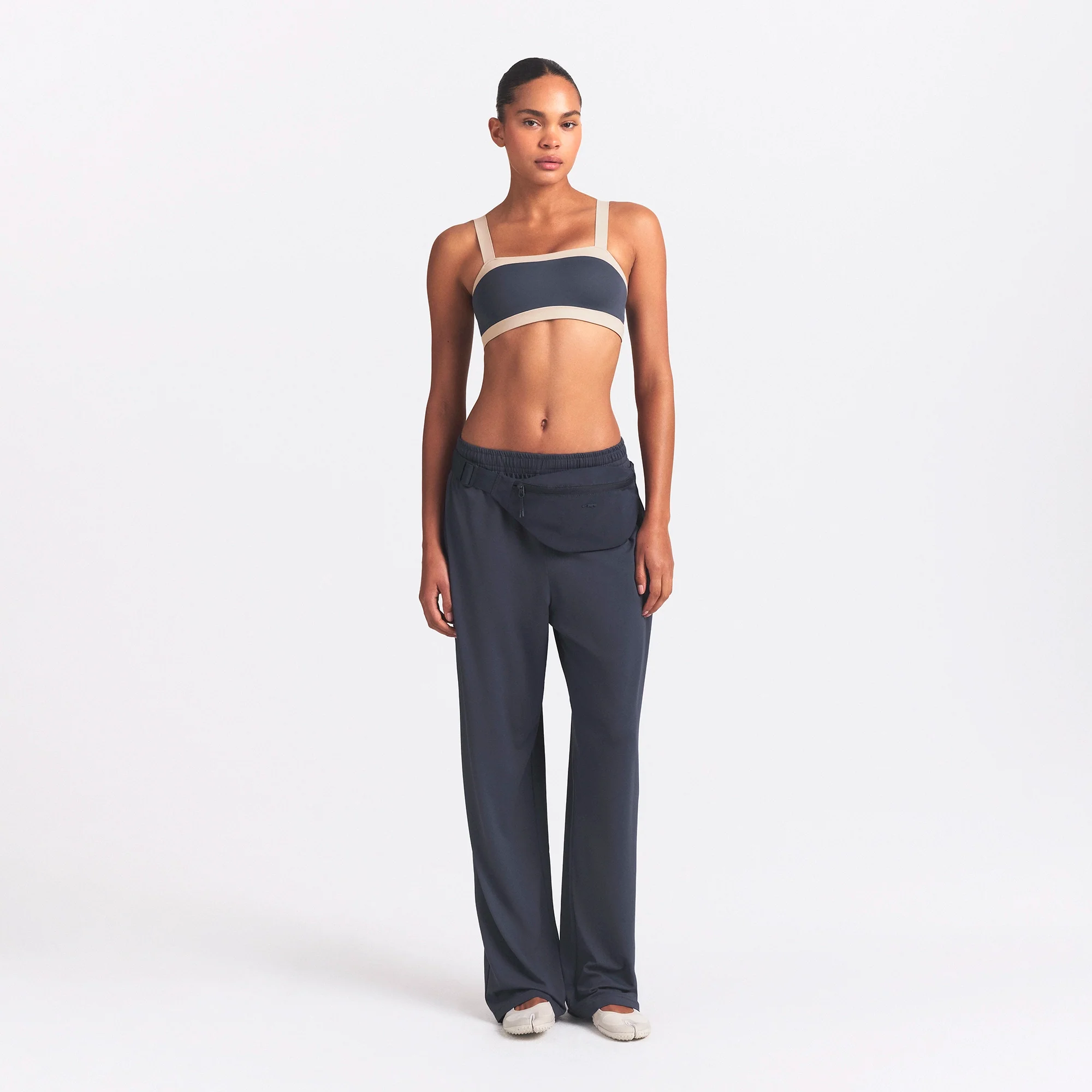 NikeSKIMS ACCESSORIES FANNY PACK | DEEP ROYAL - Image 2