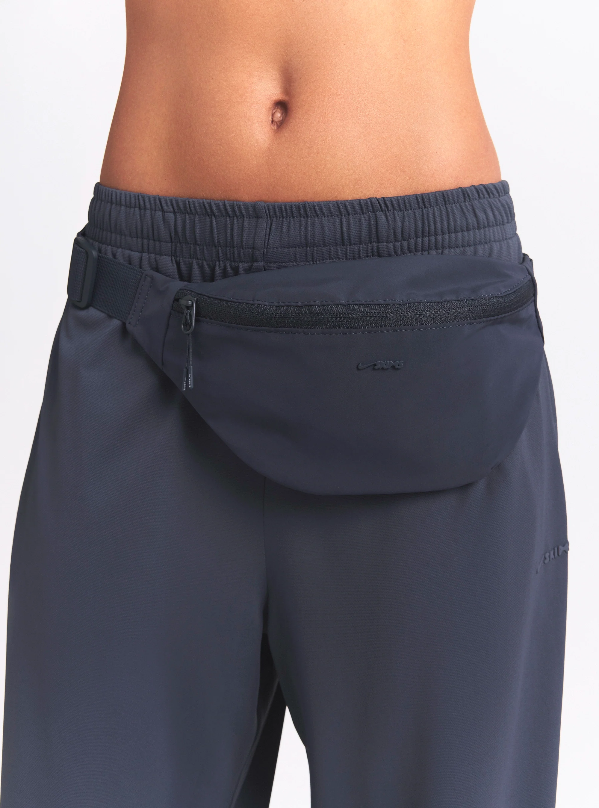 NikeSKIMS ACCESSORIES FANNY PACK | DEEP ROYAL - Image 4