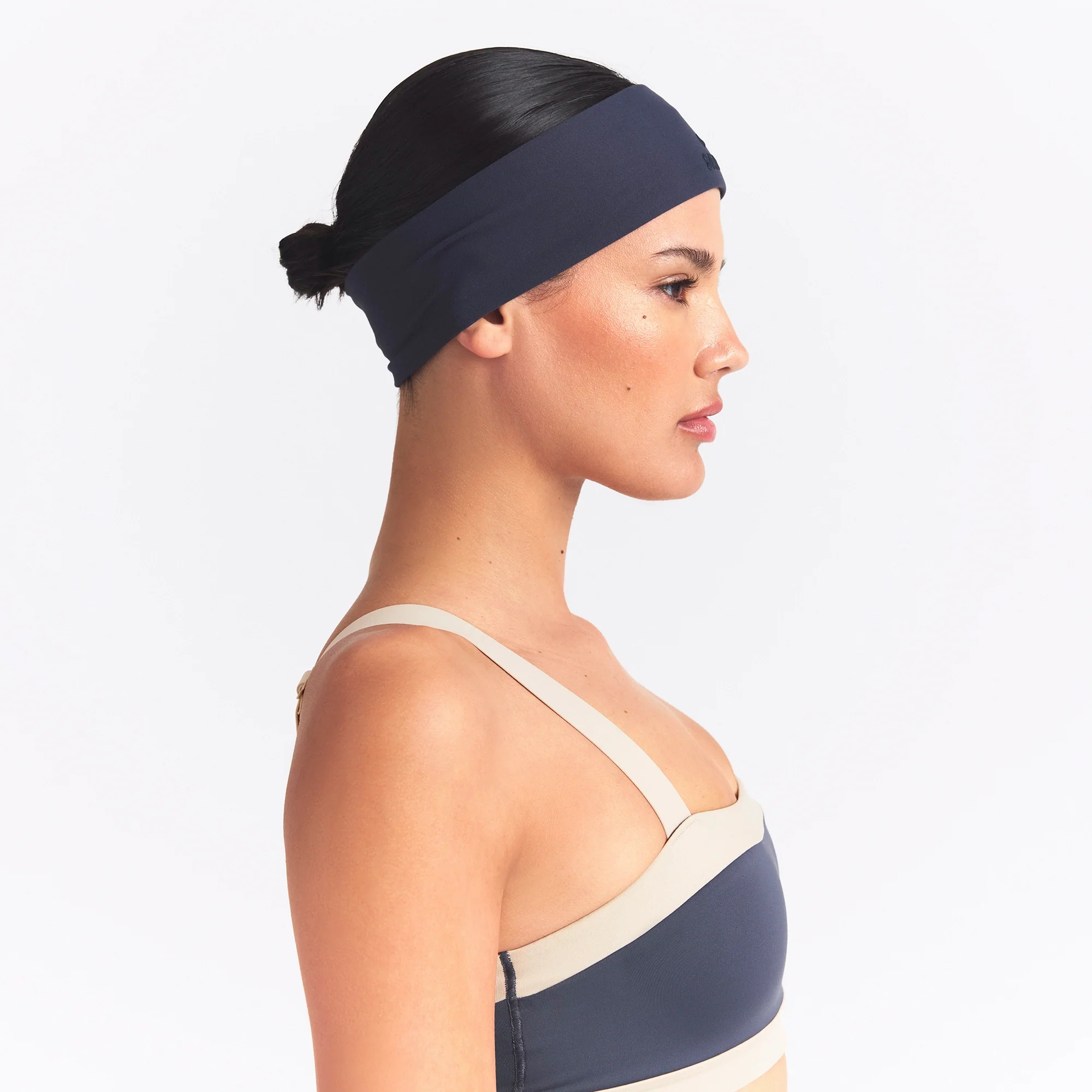 NikeSKIMS ACCESSORIES HEADBAND | DEEP ROYAL - Image 2