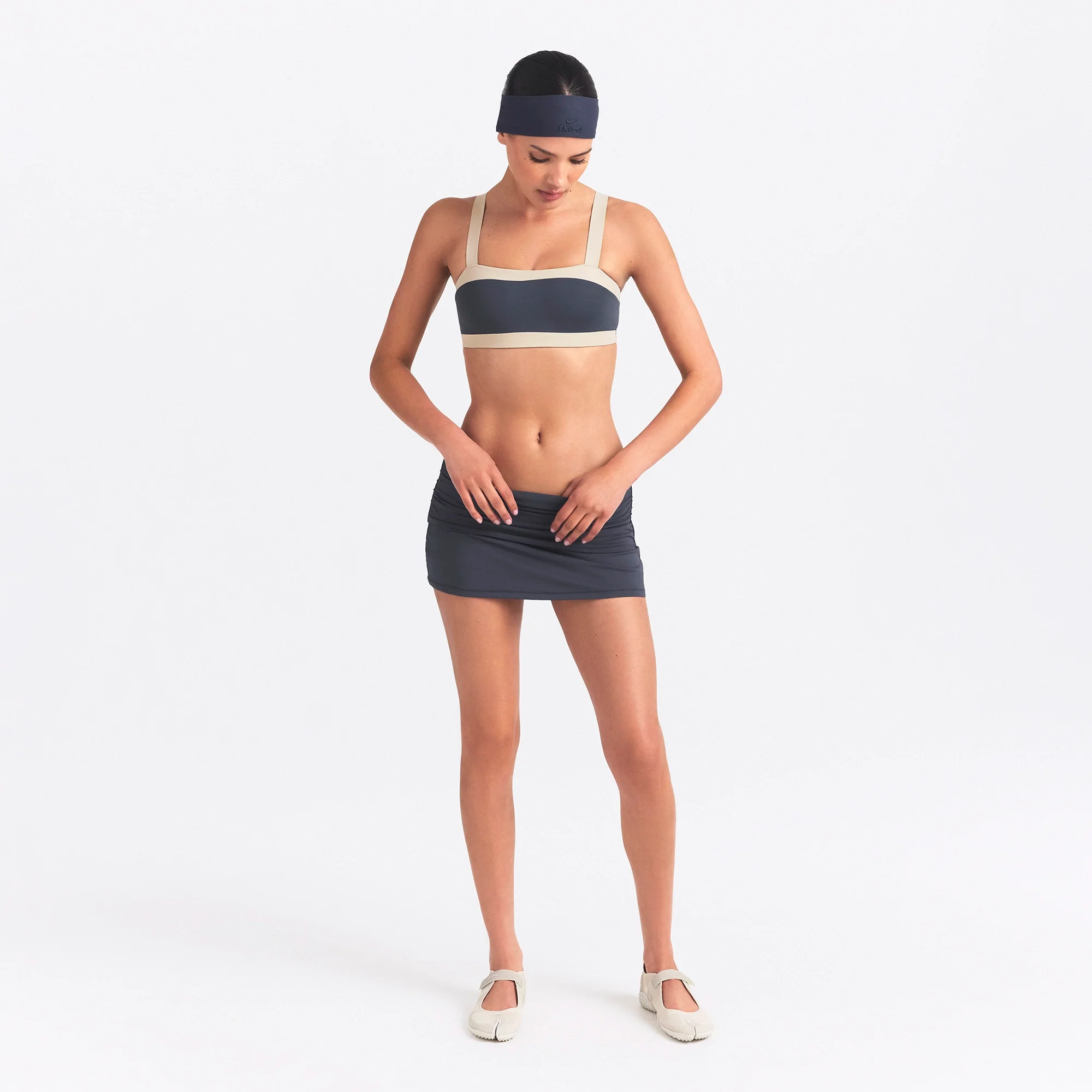 NikeSKIMS ACCESSORIES HEADBAND | DEEP ROYAL - Image 3
