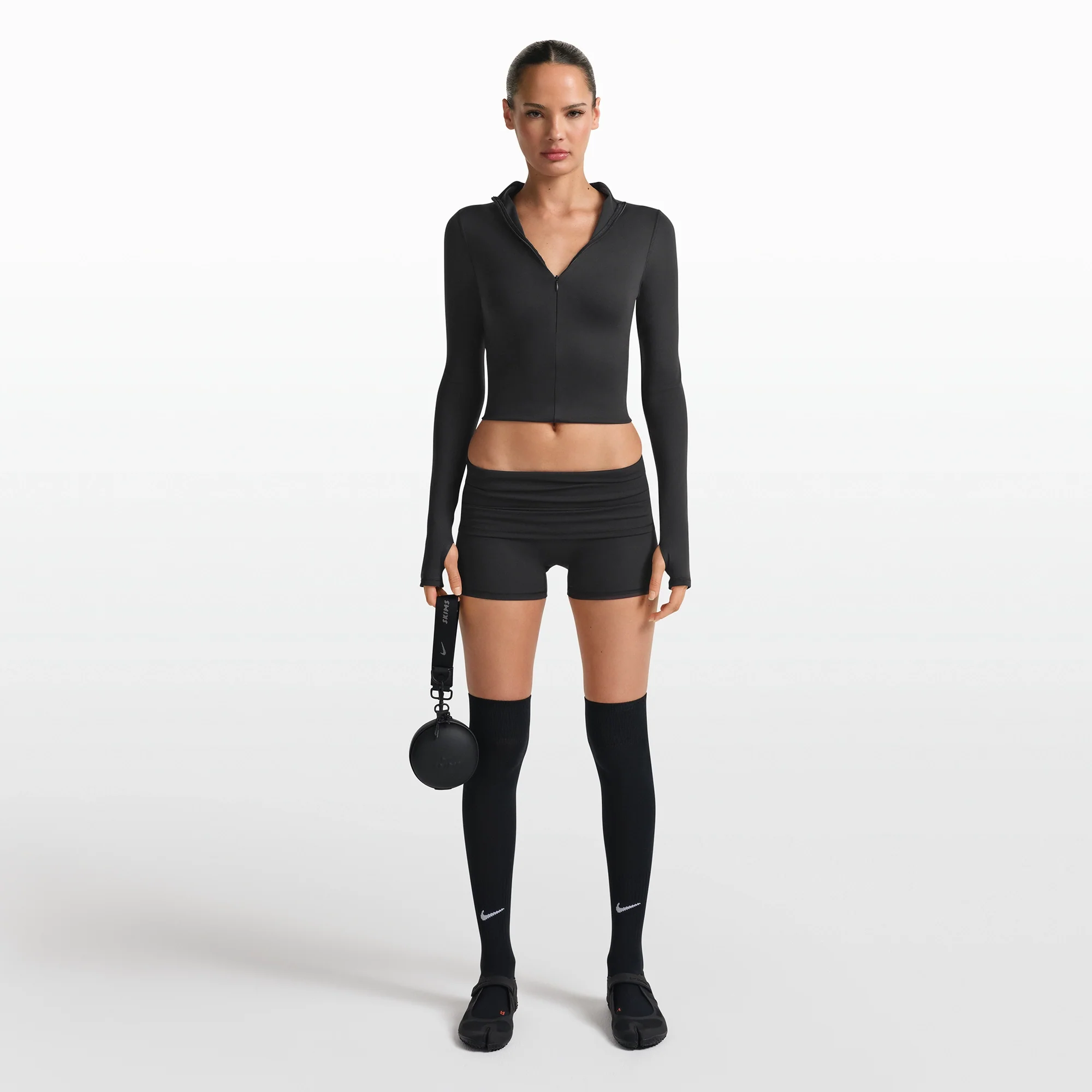 NikeSKIMS ACCESSORIES KEYCHAIN WRISTLET | OBSIDIAN - Image 2