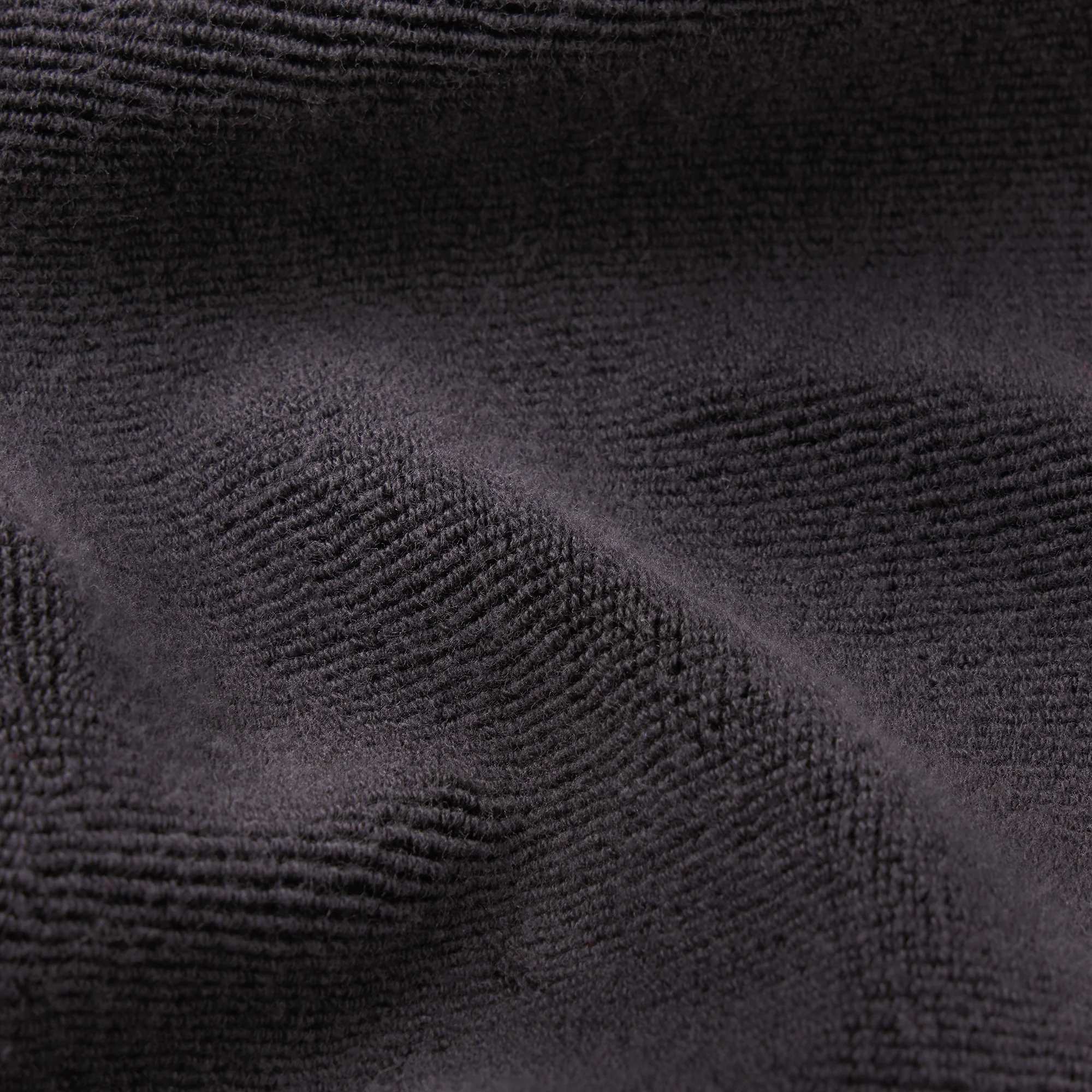 NikeSKIMS ACCESSORIES SMALL TOWEL | OBSIDIAN - Image 4