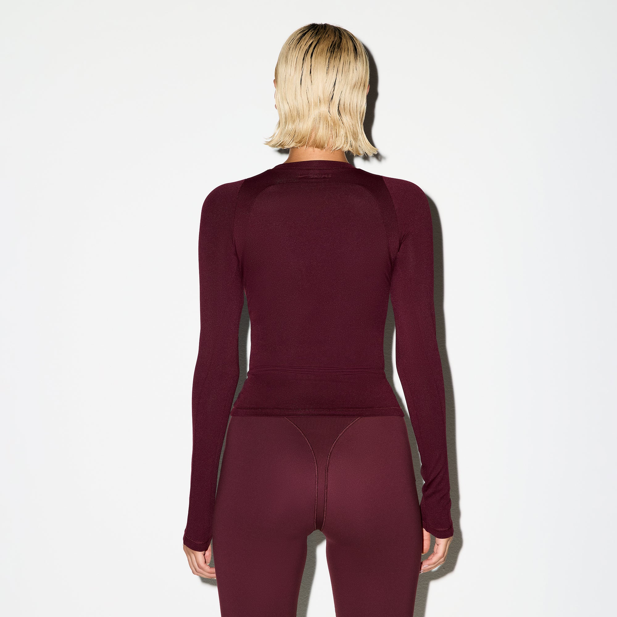 NikeSKIMS AIRY LONG SLEEVE CREW NECK TOP | CURRANT - Image 4
