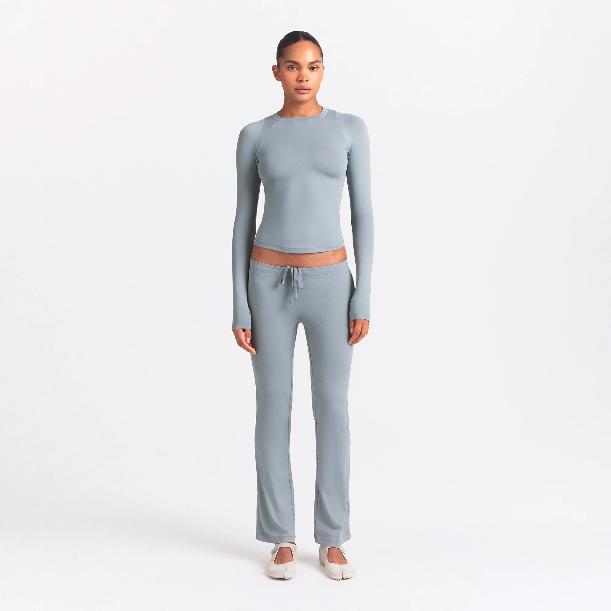 NikeSKIMS AIRY LONG SLEEVE CREW NECK TOP | WASHED PACIFIC - Image 2